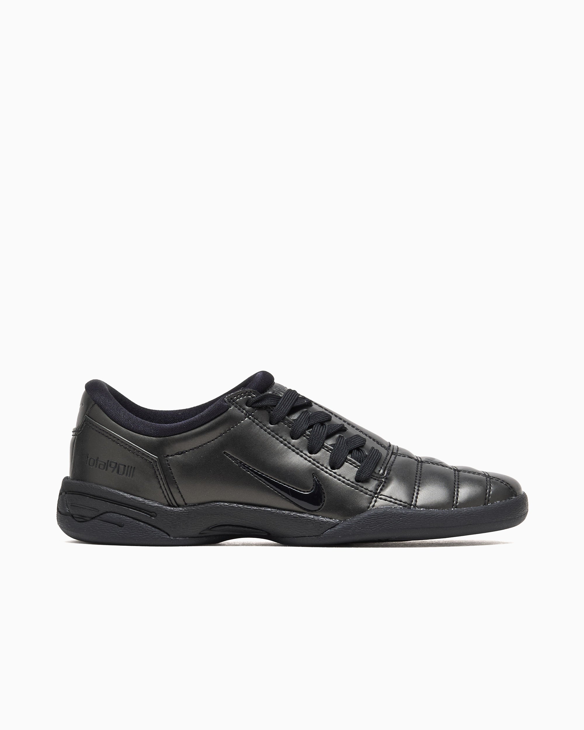 Nike Women's Total 90