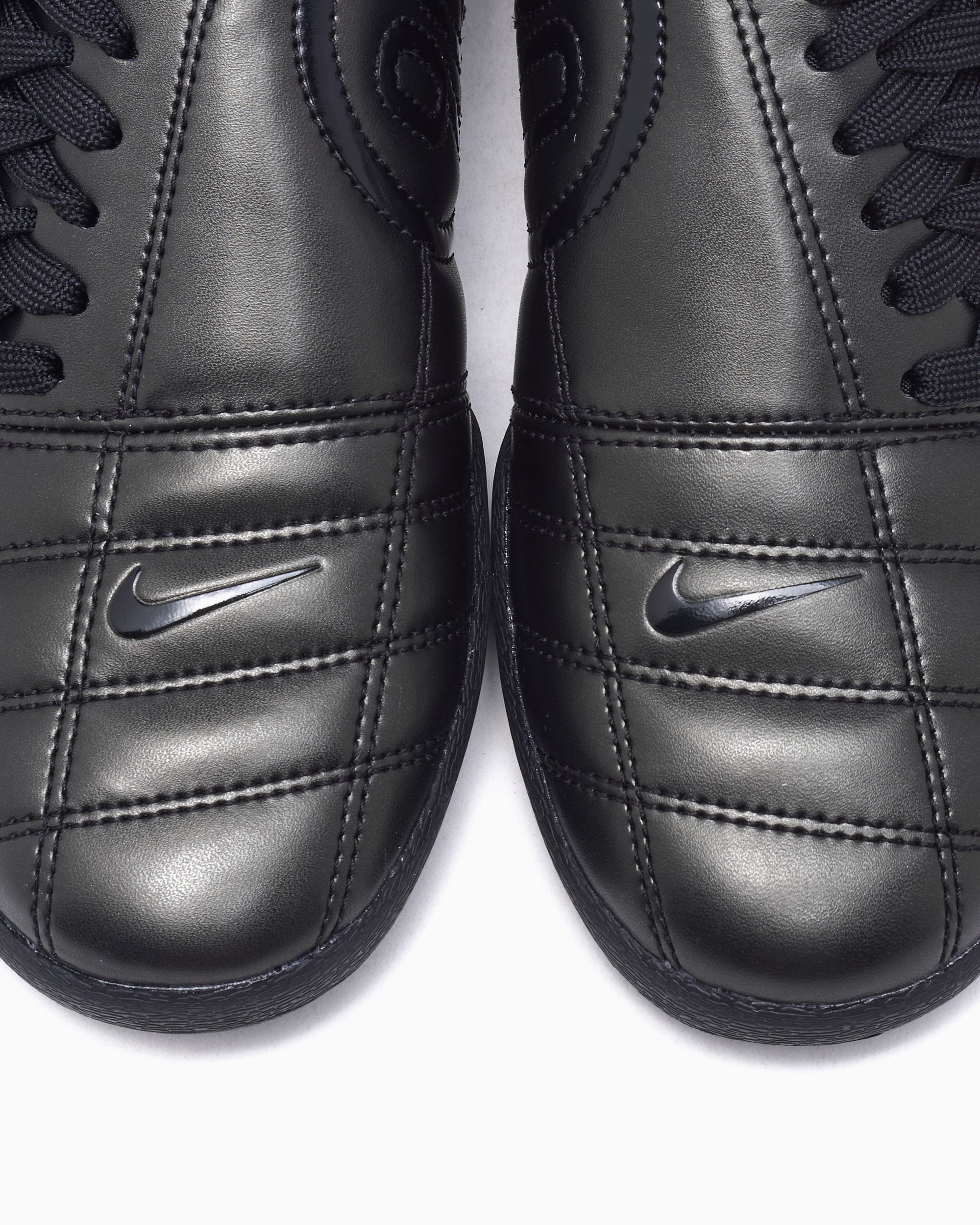 Sneakers Nike Women's Total 90 - IM7595-002