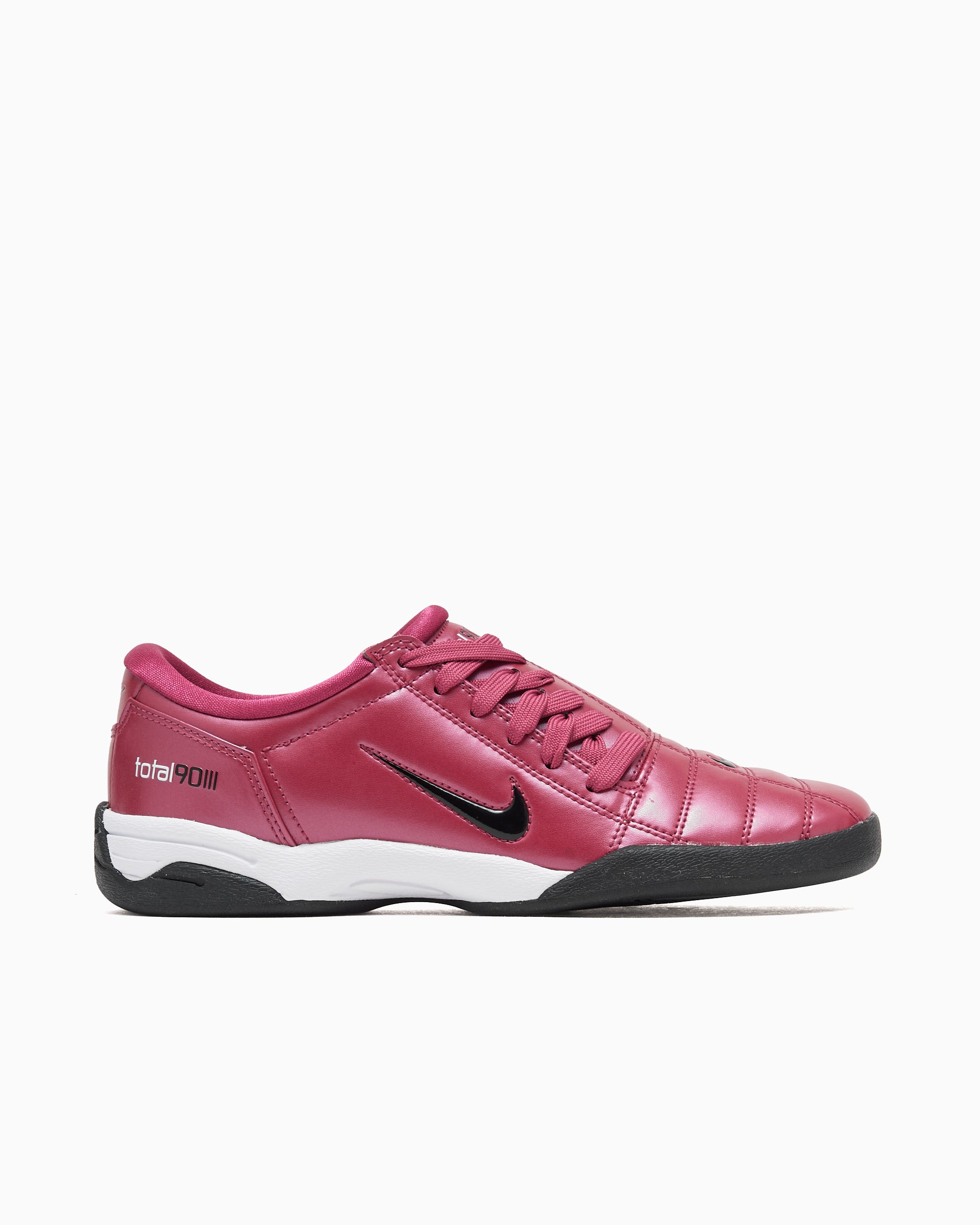 Nike Women's Total 90