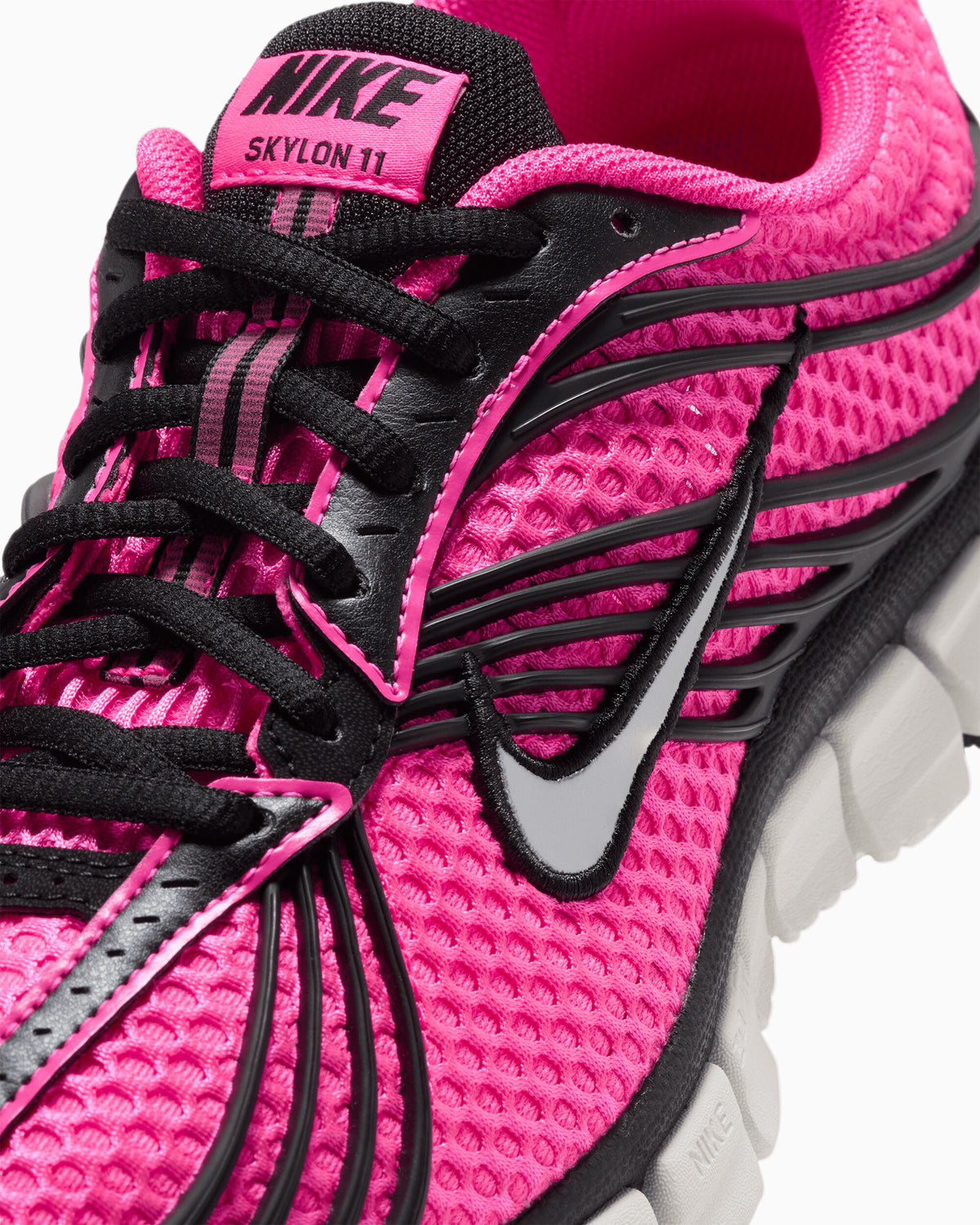 Sneakers Nike Women's Zoom Skylon 11 - IU7360-601