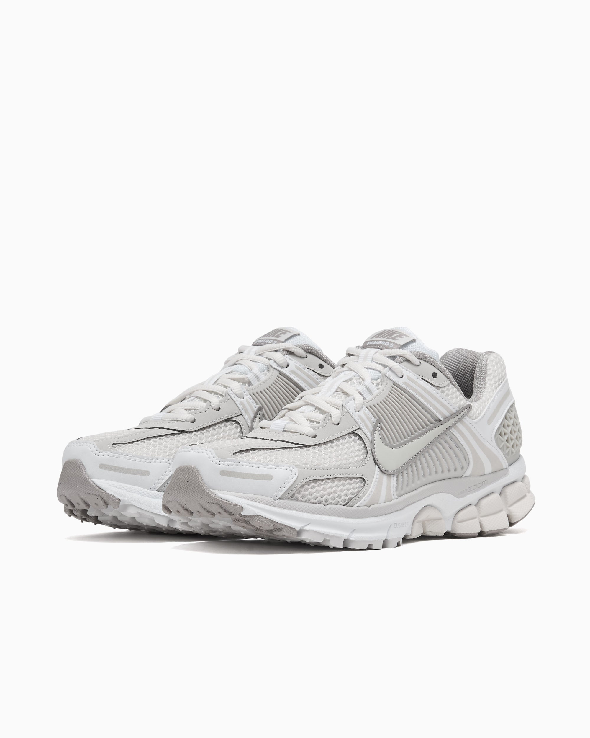 Sneakers Nike Women's Zoom Vomero 5 - FJ2028-107