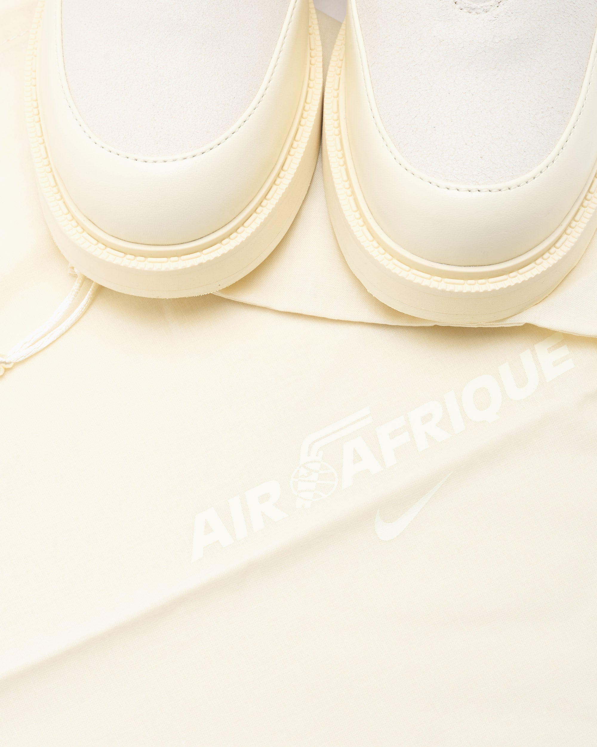 Sneakers Nike x Air Afrique Air Max RK61 - HQ6416-100