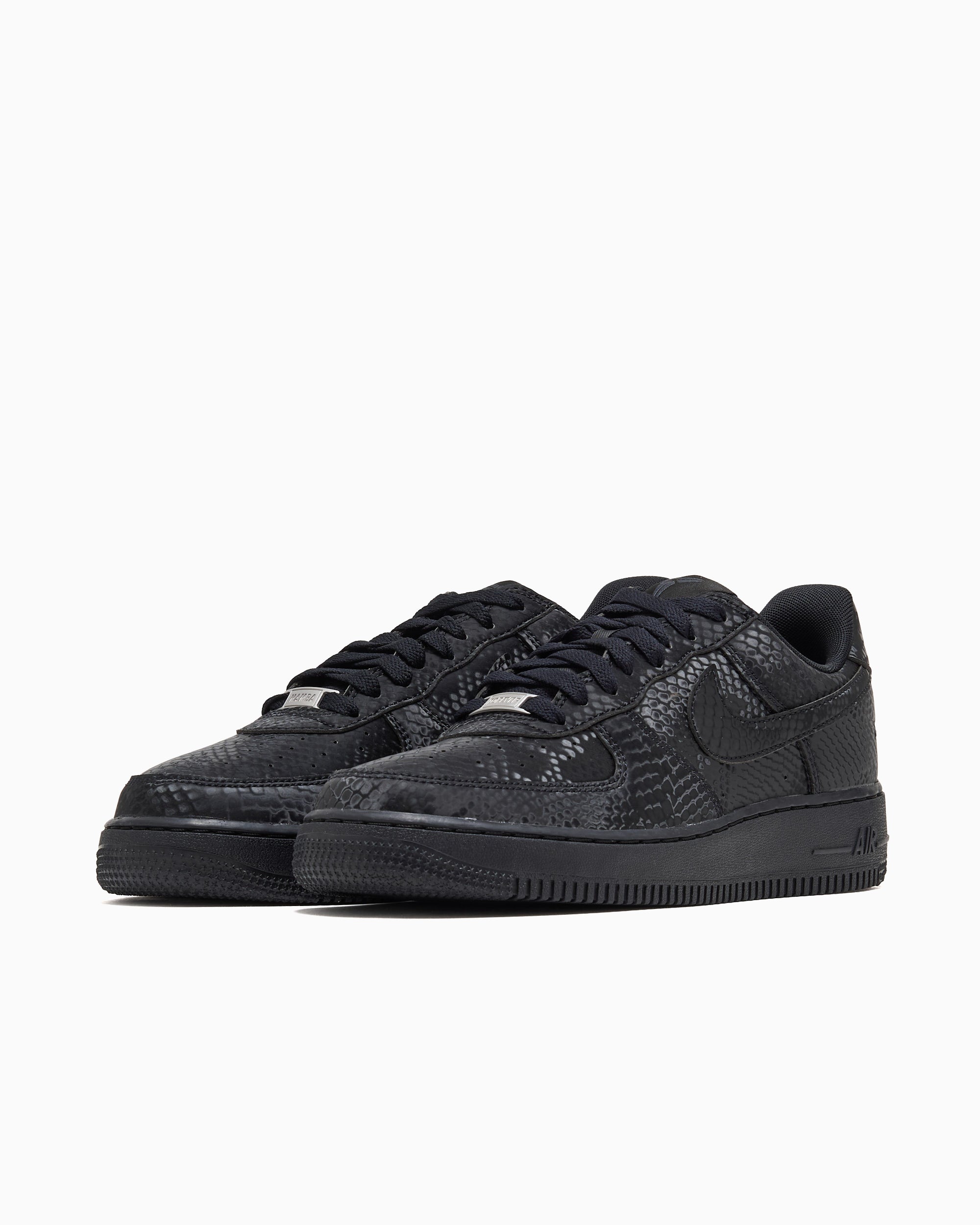 Sneakers Nike x Kobe Bryant Air Force 1 Low "Forever Black" - IB0018-003