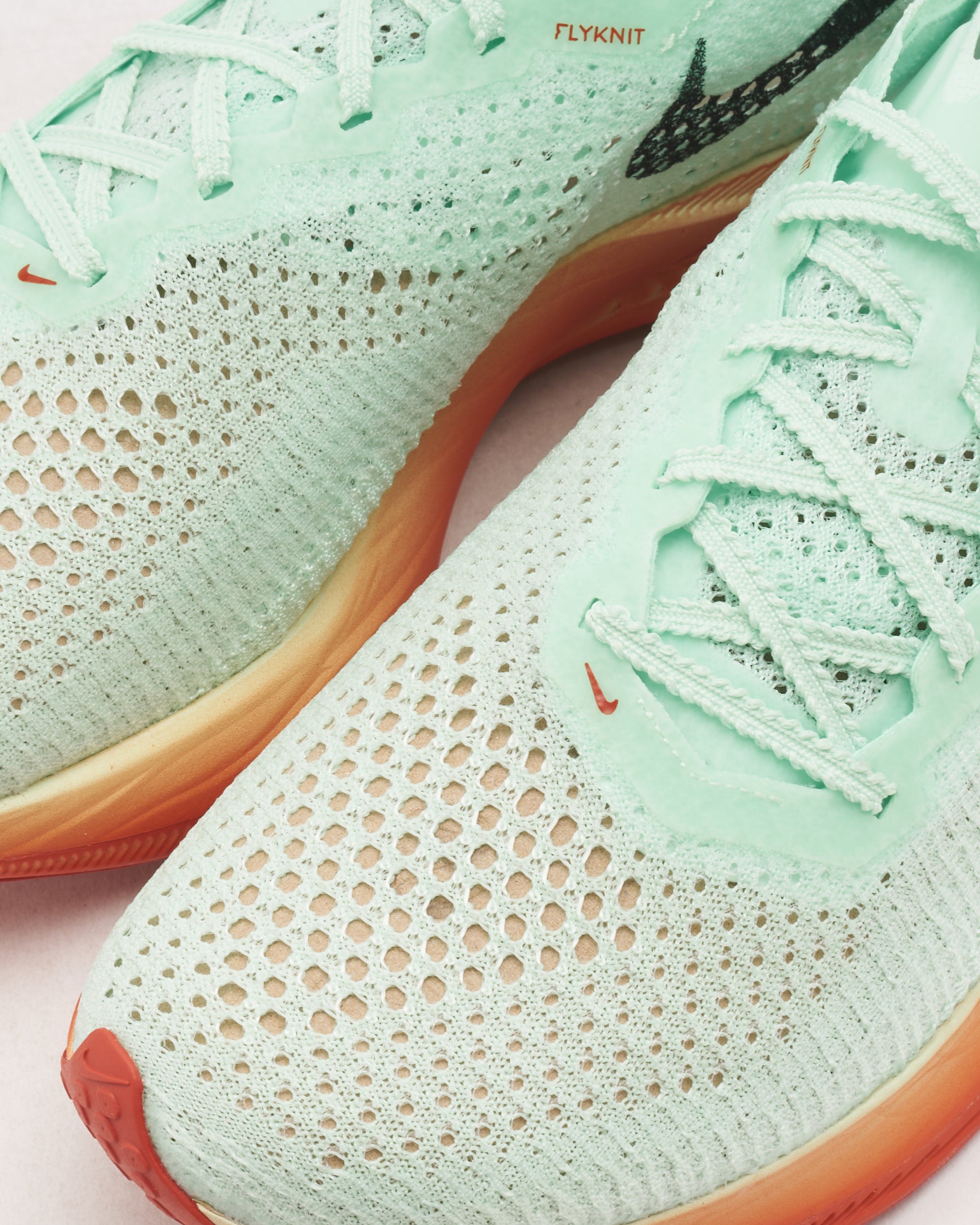 Sneakers Nike ZoomX Vaporfly Next% 3 - HJ7040-300