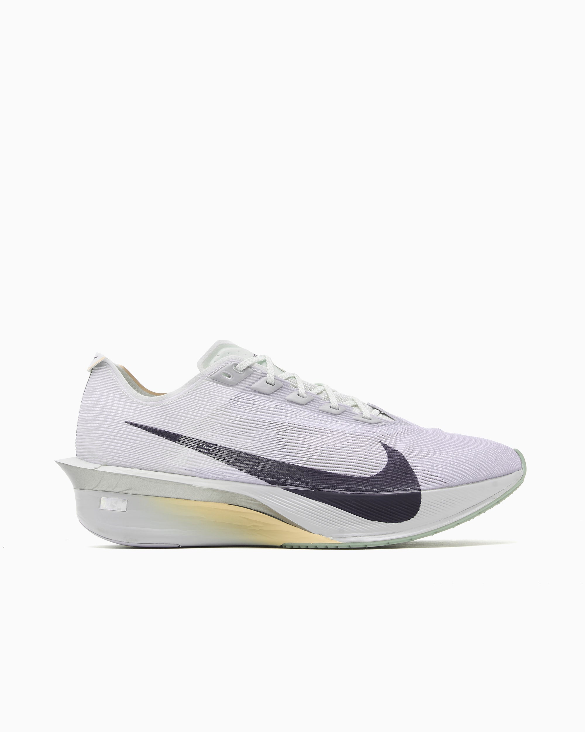 Nike ZoomX Vaporfly Next% 4