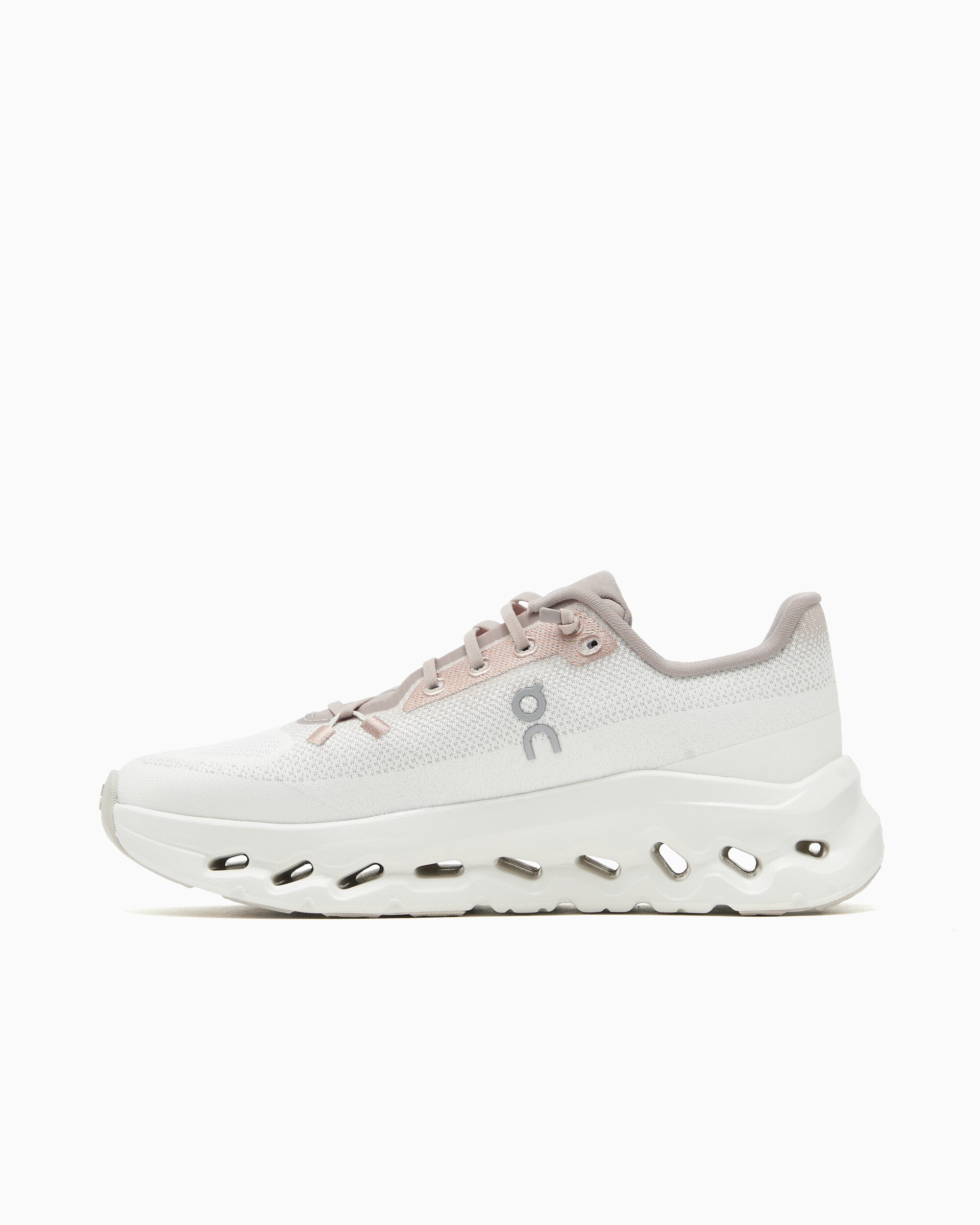 Sneakers On Women's Cloudtilt 1 - 3WE10055221