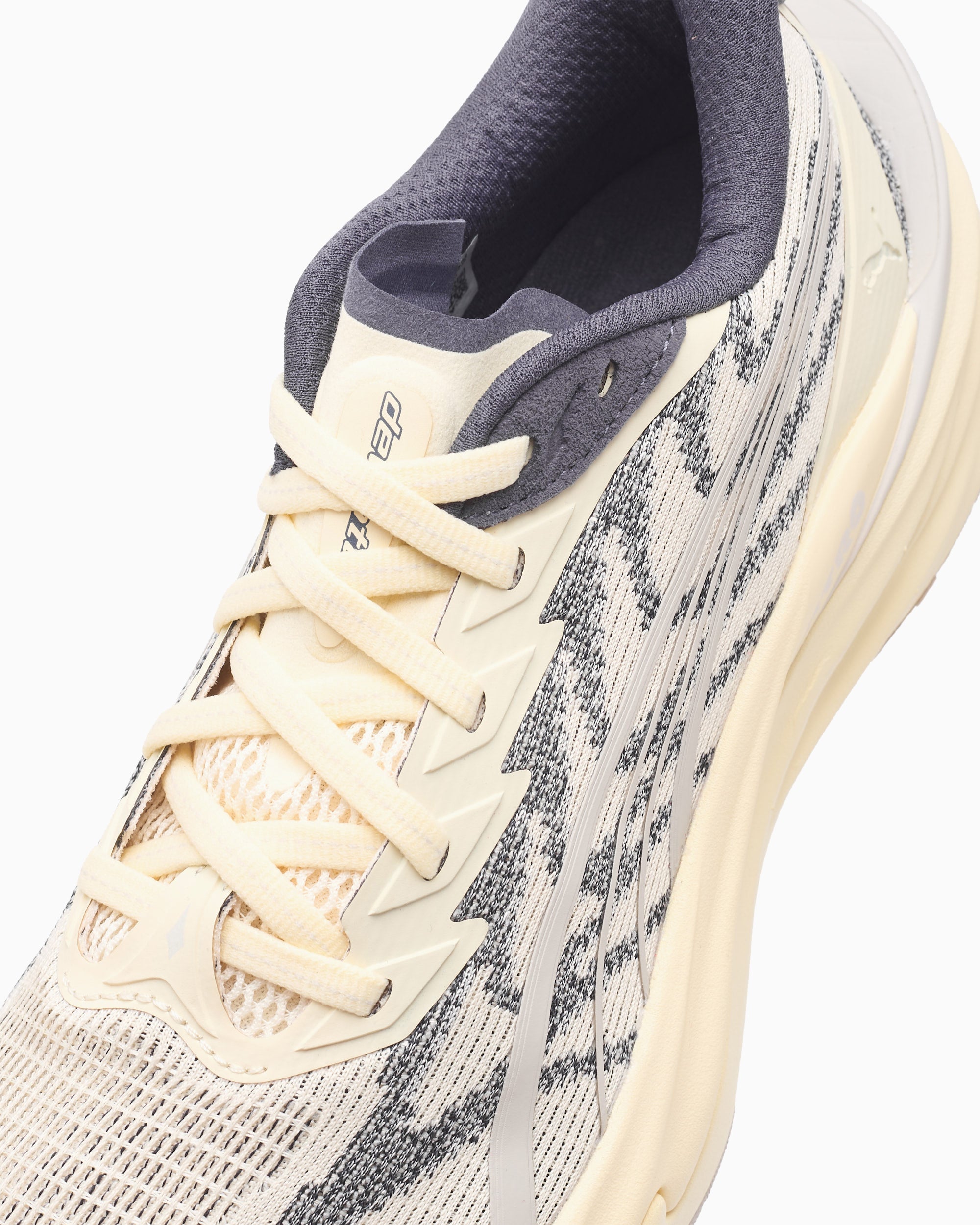 Sneakers Puma Deviate Nitro 4 - 312123-31