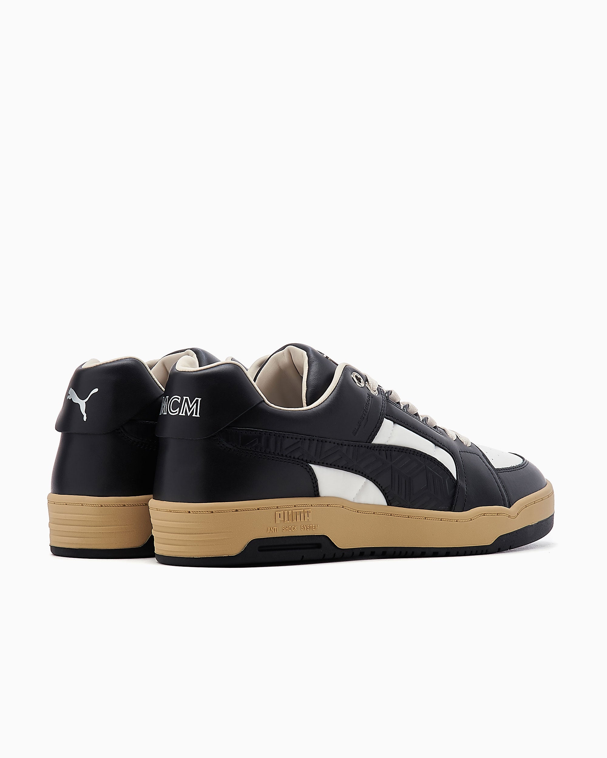 Sneakers Puma x MCM Slipstream Lo Court - 388733-01
