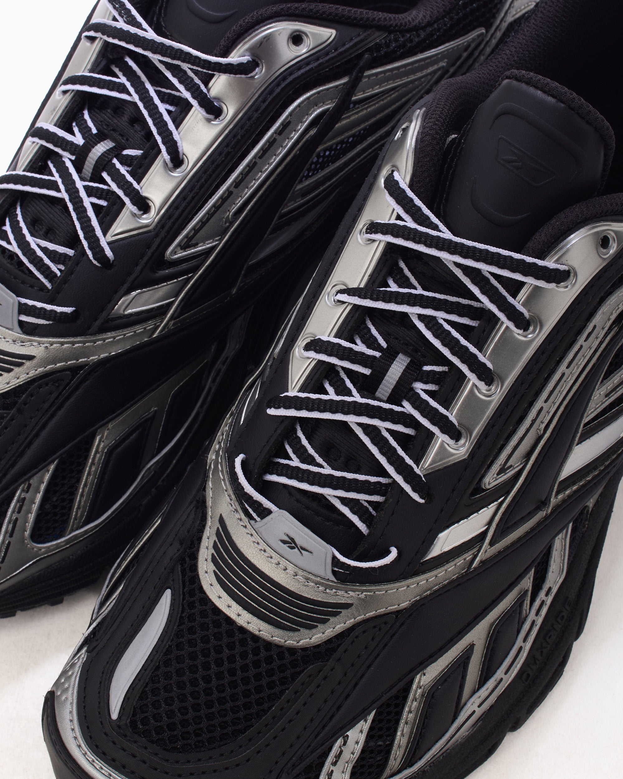 Sneakers Reebok x Kanghyuk Premier Road Ultra "Black Metallic" - RMIA06BC99MAT0021078