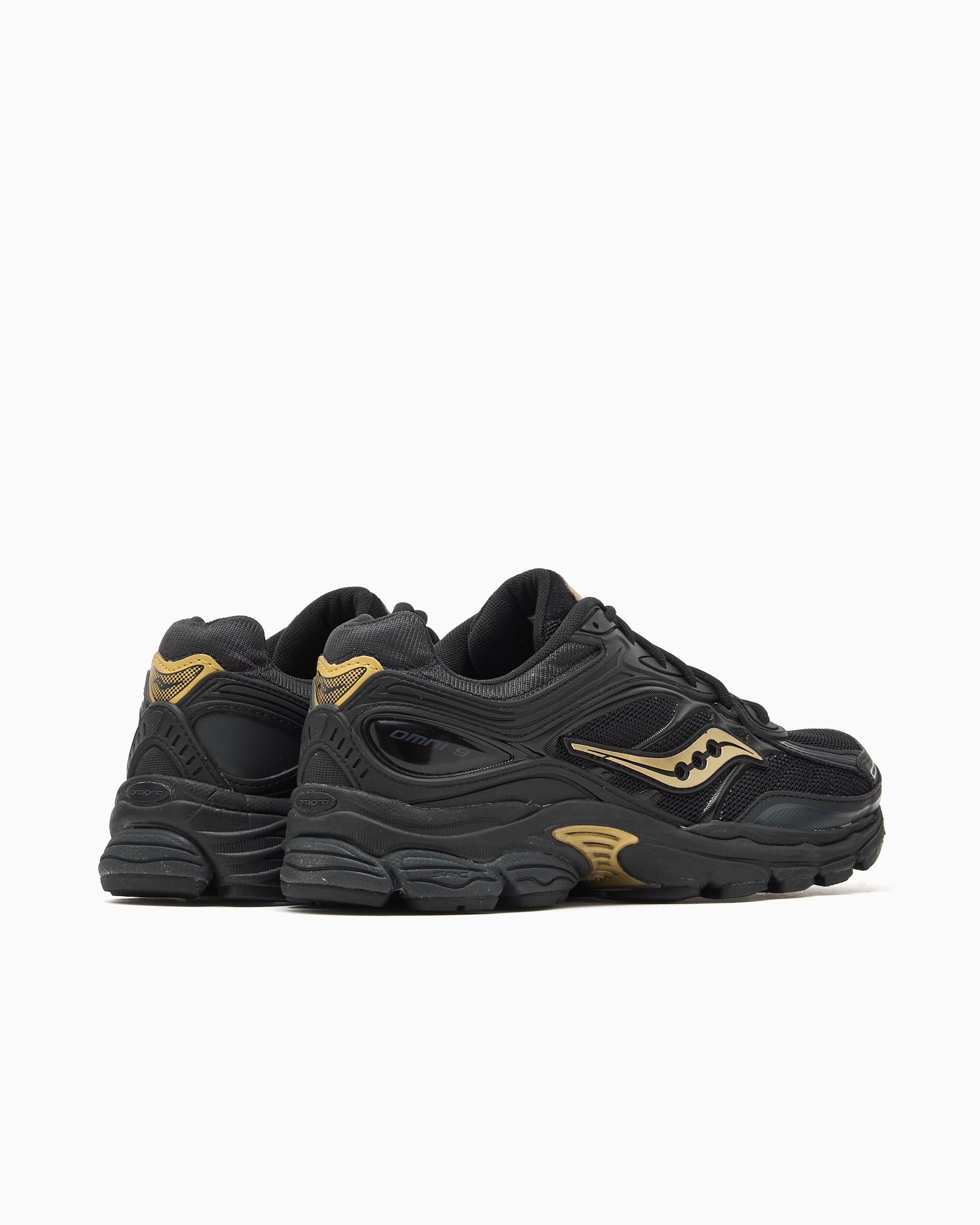 Sneakers Saucony Progrid OMNI 9 Armor "Black & Gold" - S102059-1003