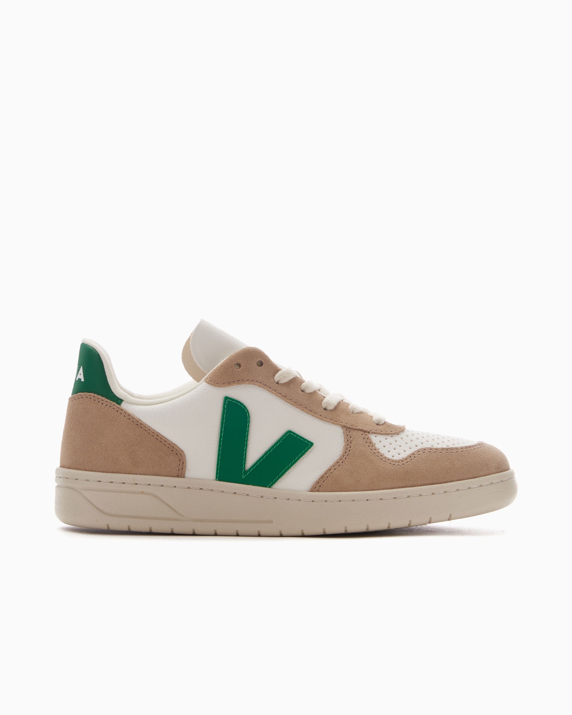 Veja V-10 ChromeFree Leather