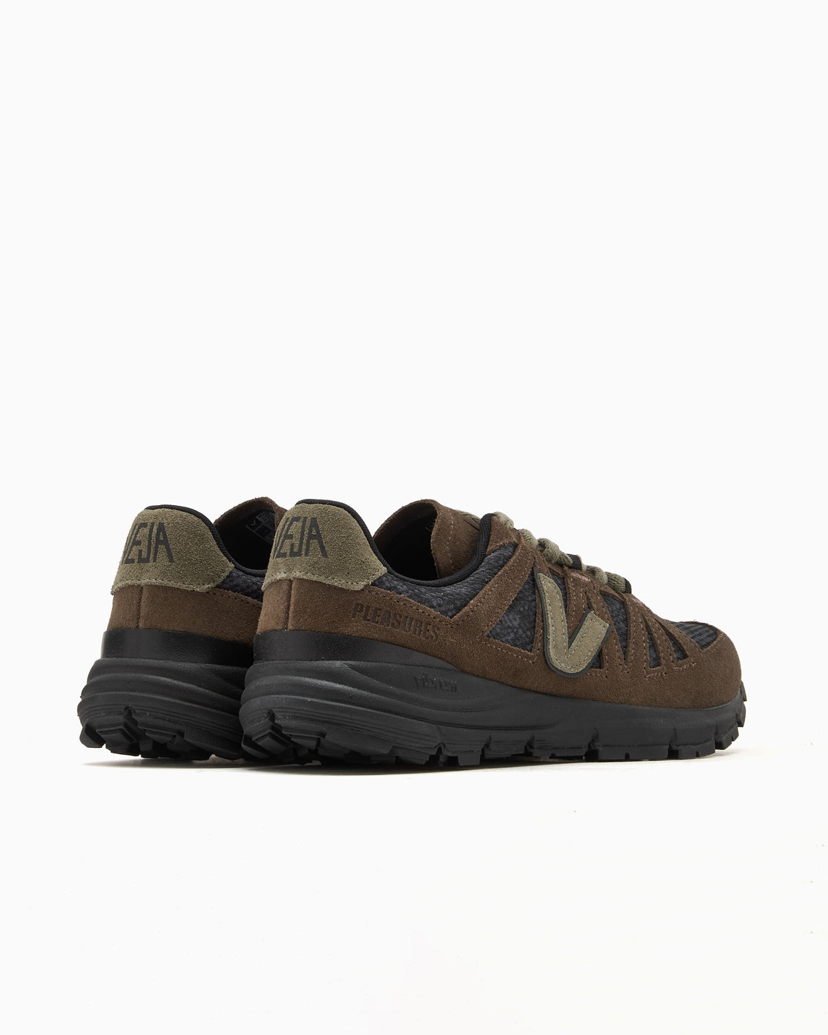 Sneakers Veja x Pleasures Salar Vibram - CQ1822371B