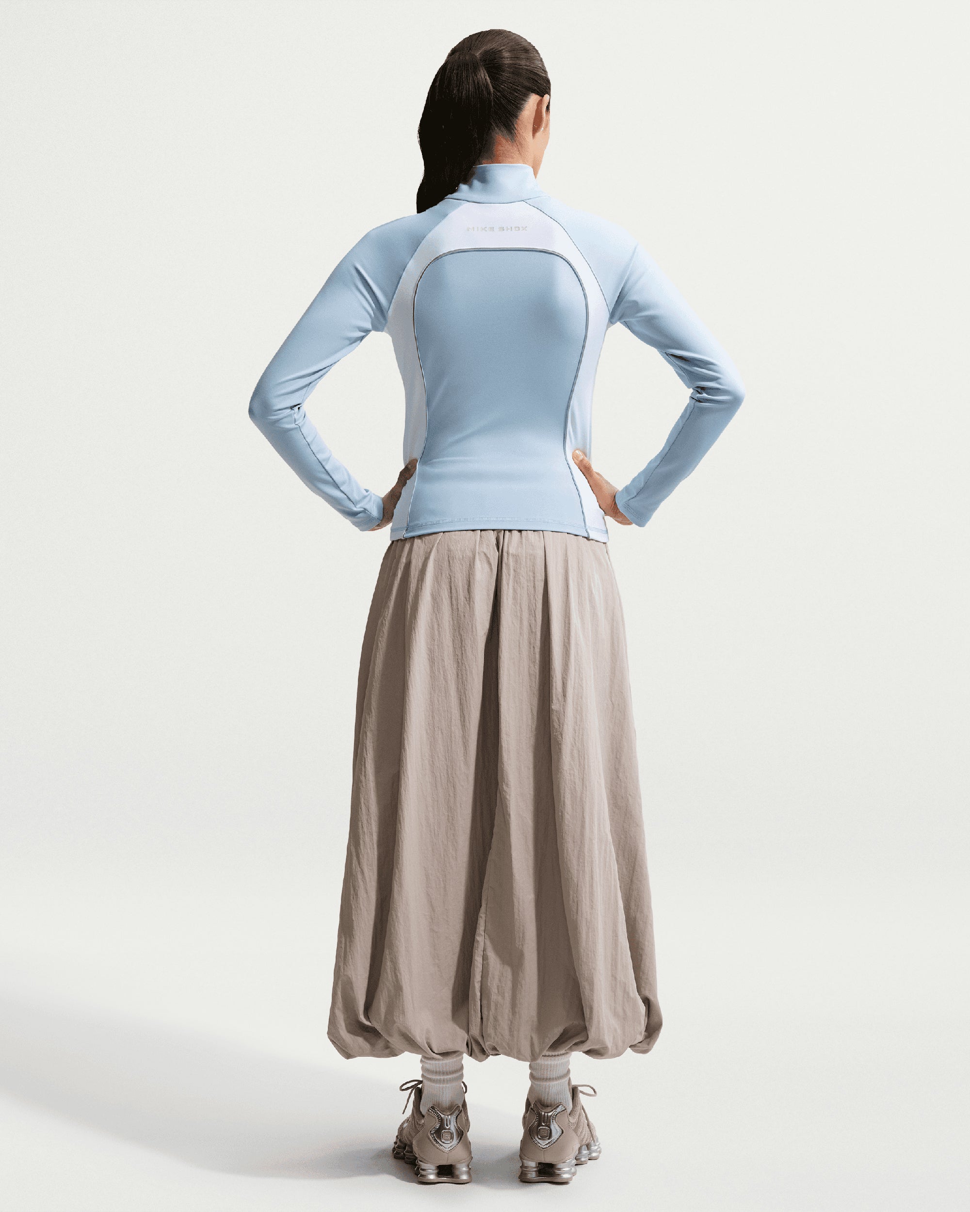Sweatshirts Nike Sportswear Shox Slim Women's Zip-Up Sweatshirt - IR4443-440