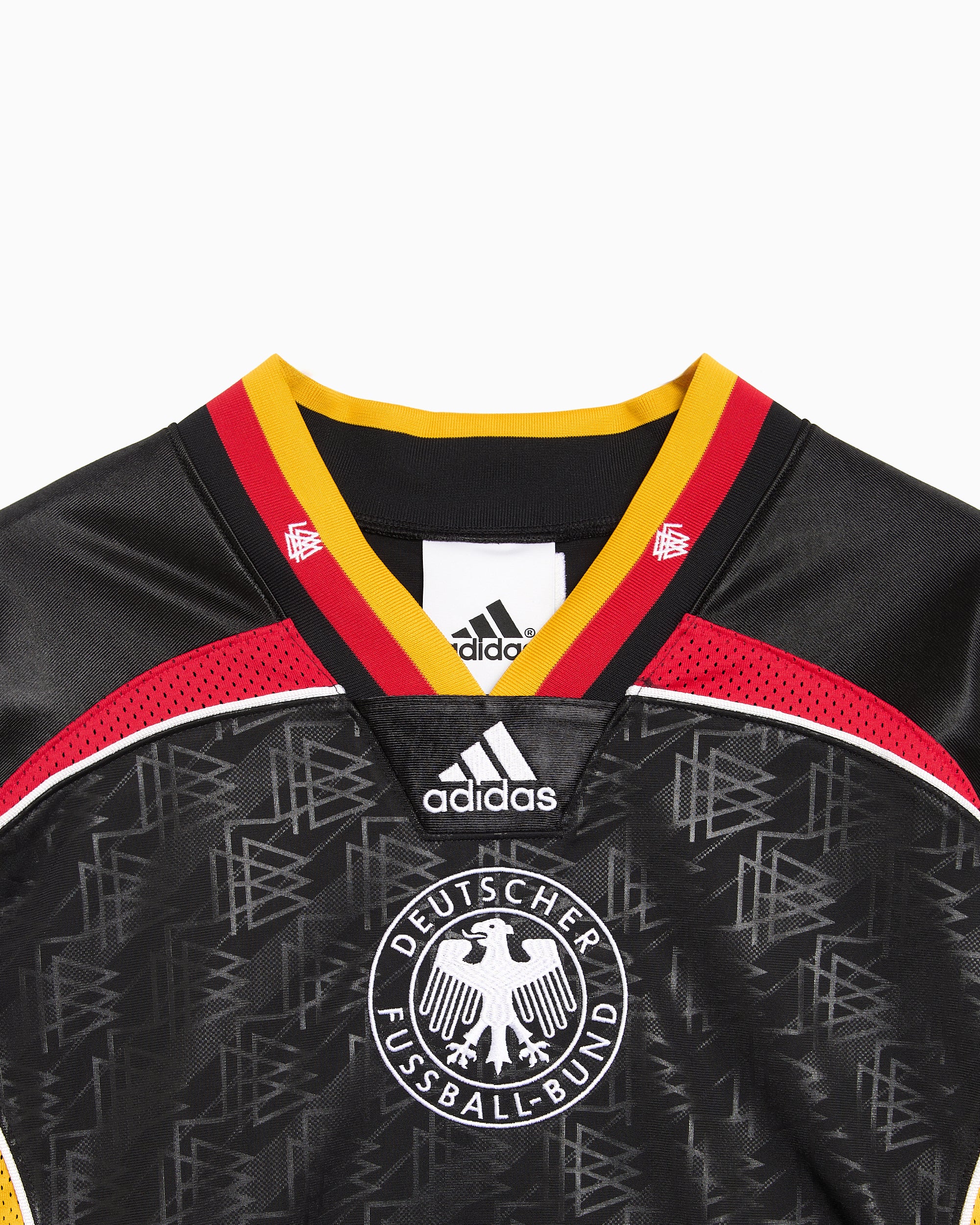 T-Shirts adidas Originals Bringback Remixed "Germany" Logo Half-Sleeved Oversize Men's Jersey T-Shirt - KD5980