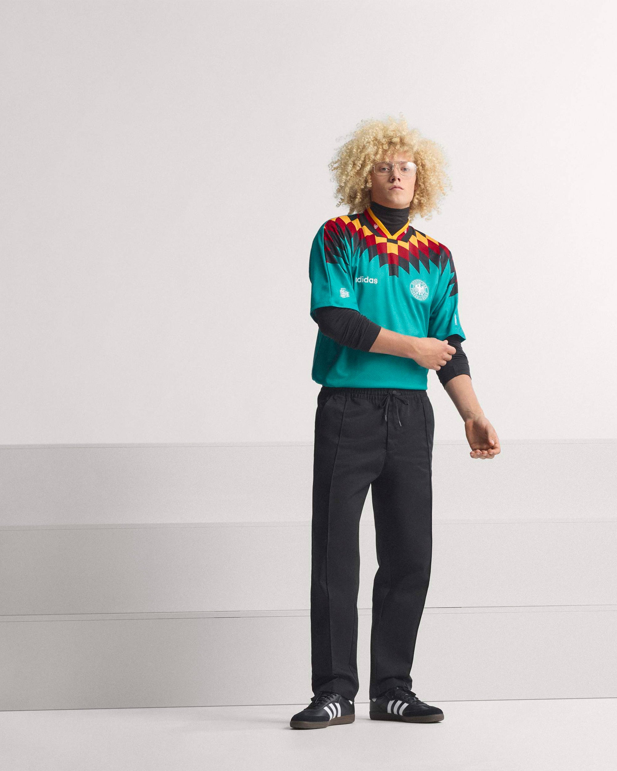 T-Shirts adidas Originals Germany 1994 Football 2nd Kit Relaxed Men's Jersey T-Shirt - JZ6941