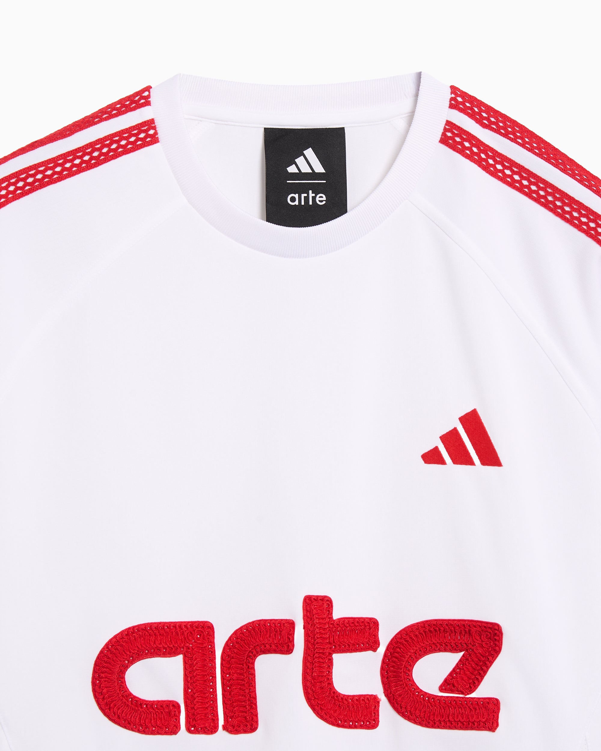 T-Shirts adidas Originals x Arte Antwerp Logo Relaxed Men's T-Shirt - KD9315