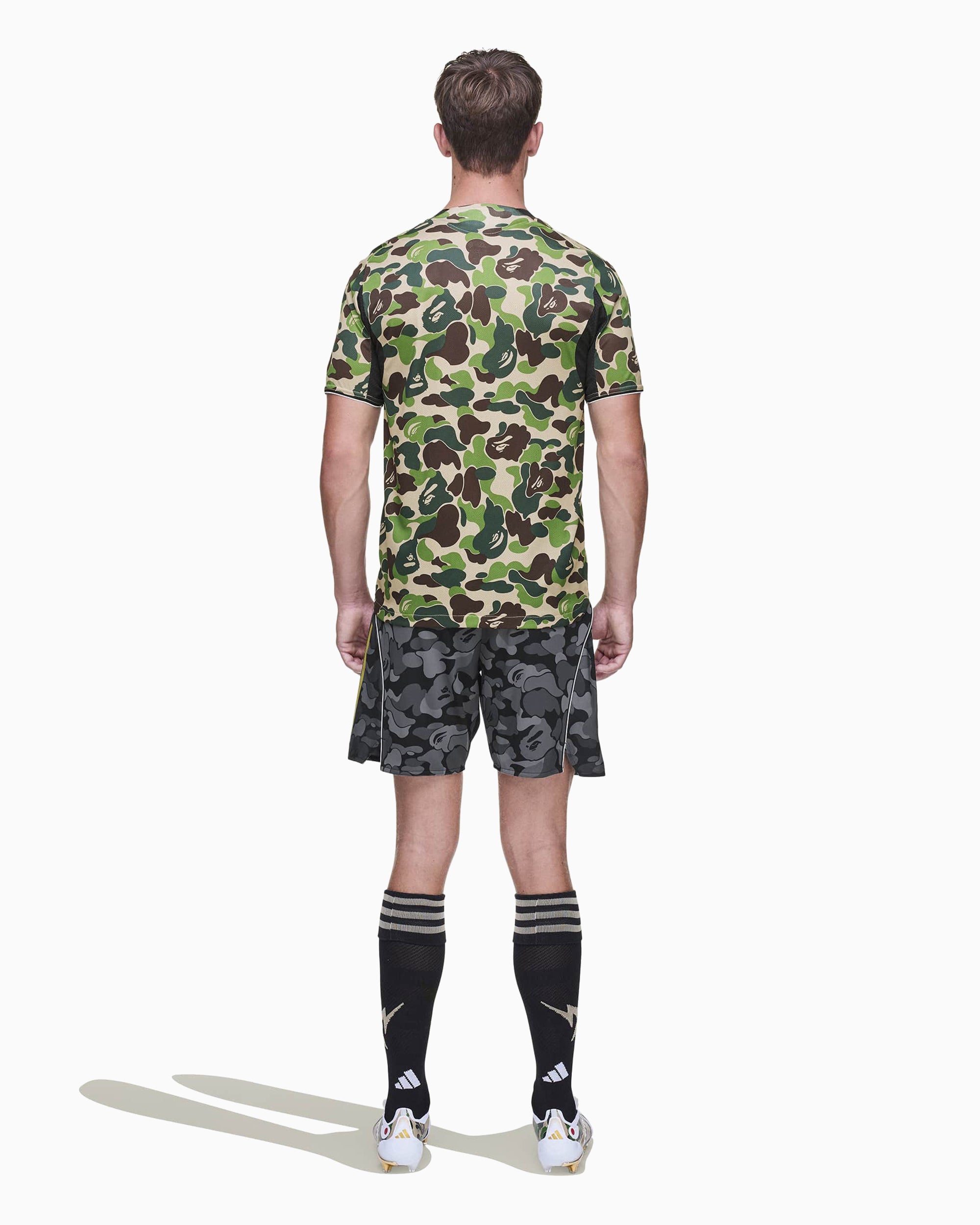 T-Shirts adidas Originals x BAPE Football Graphic Slim Men's Jersey T-Shirt - KB2202