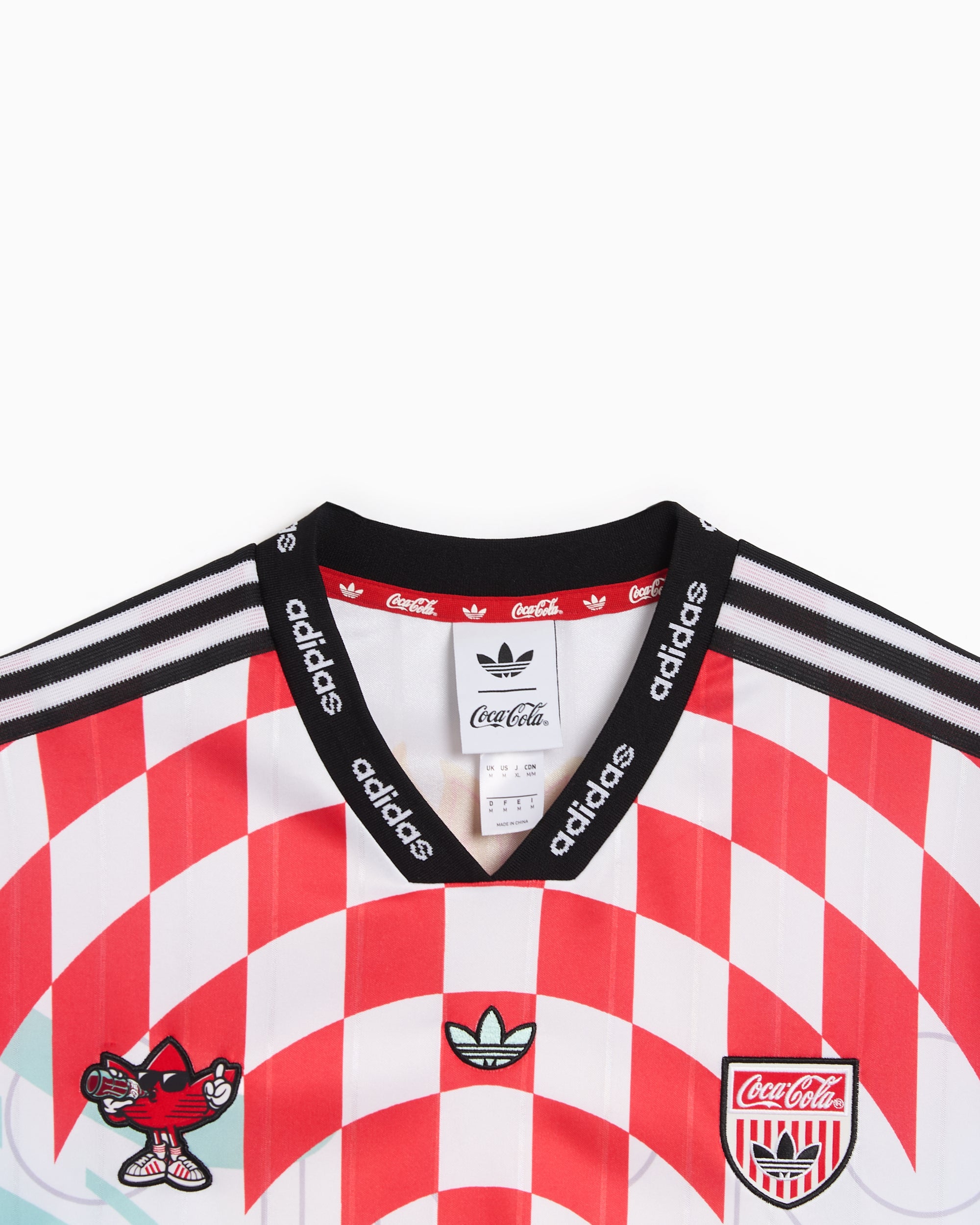 T-Shirts adidas Originals x Coca-Cola Classic Sport Mash-Up Graphic Relaxed Men's Jersey T-Shirt - KY2106