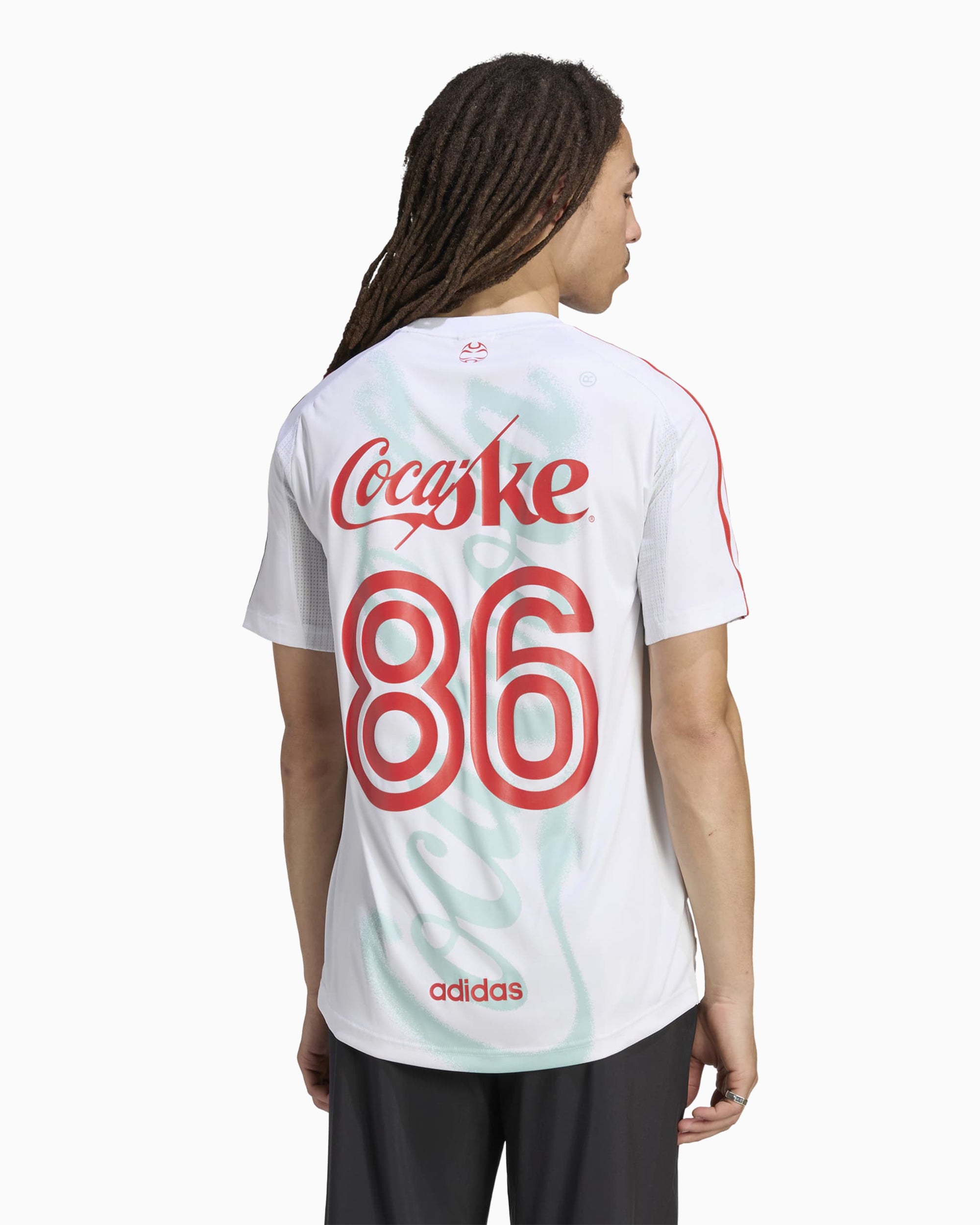 T-Shirts adidas Originals x Coca-Cola Teamgeist Logo Men's T-Shirt - KY2103