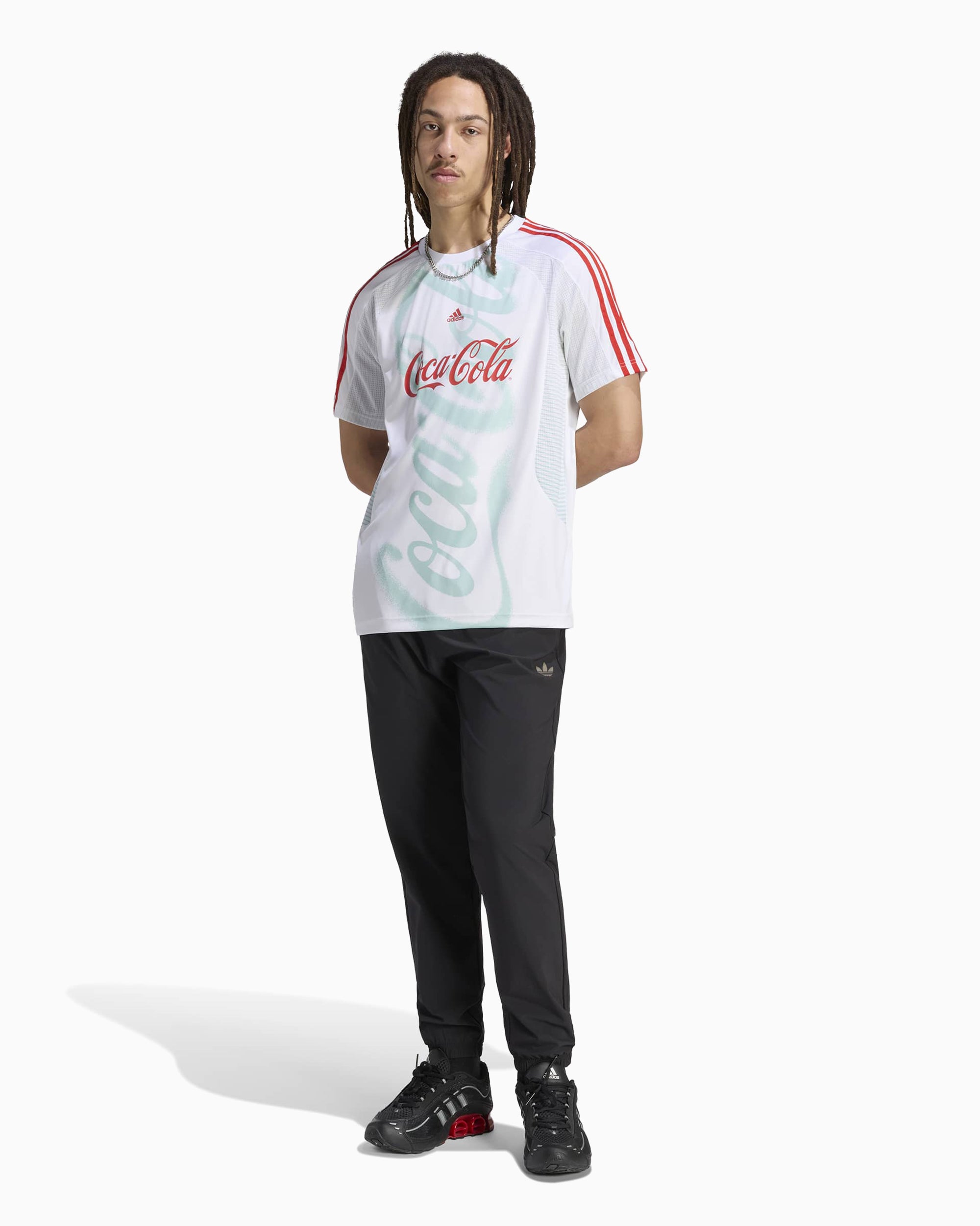 T-Shirts adidas Originals x Coca-Cola Teamgeist Logo Men's T-Shirt - KY2103