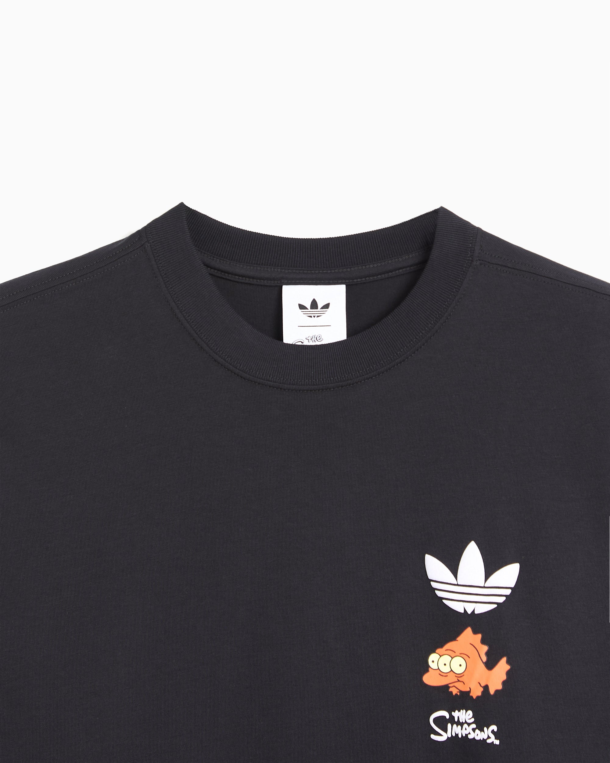 T-Shirts adidas x The Simpsons "Springfield Seafood" Graphic Relaxed Men's T-Shirt - LG5063