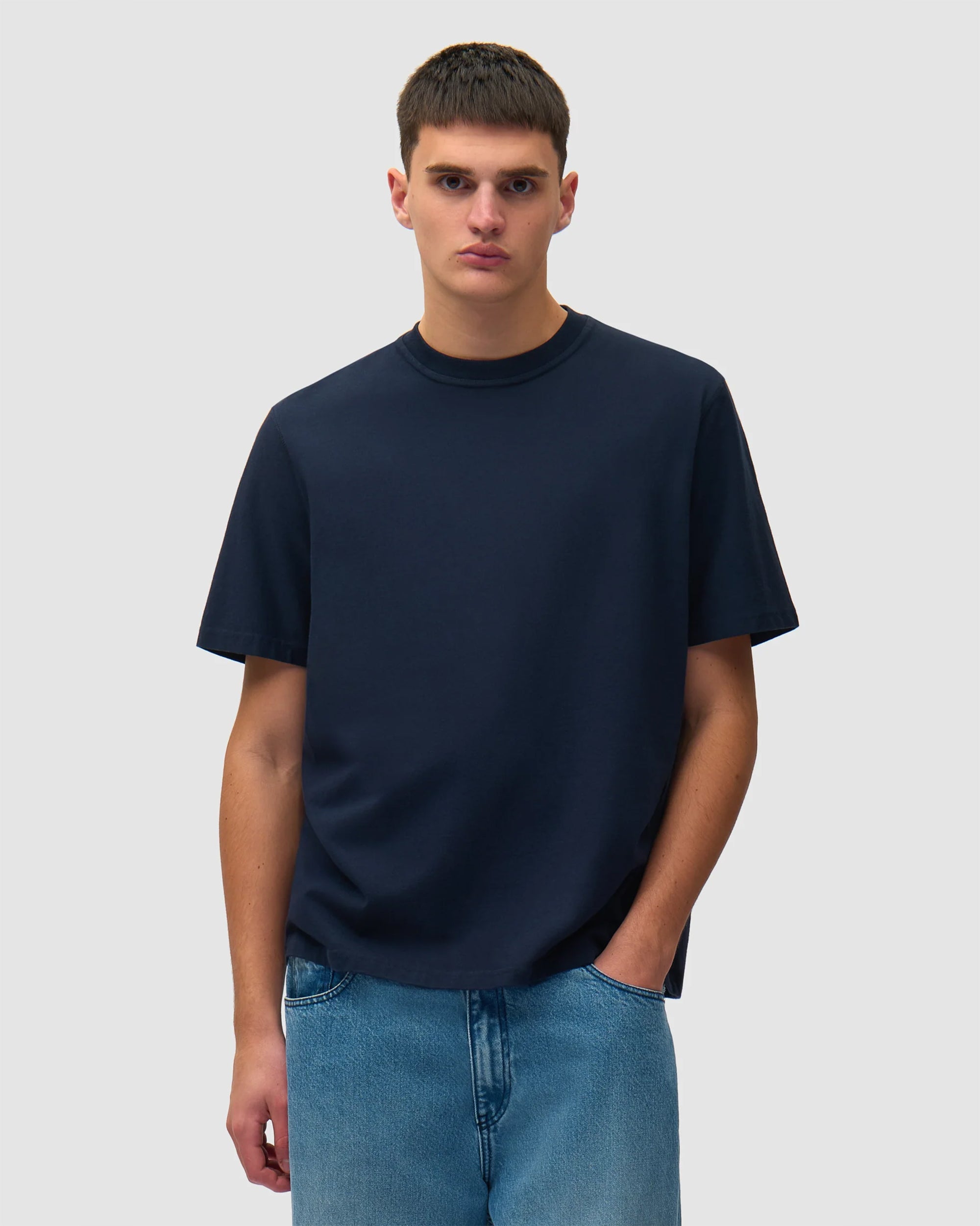 T-Shirts Arte Antwerp Blurry Back Graphic Relaxed Men's T-Shirt - SS26-101T-Navy