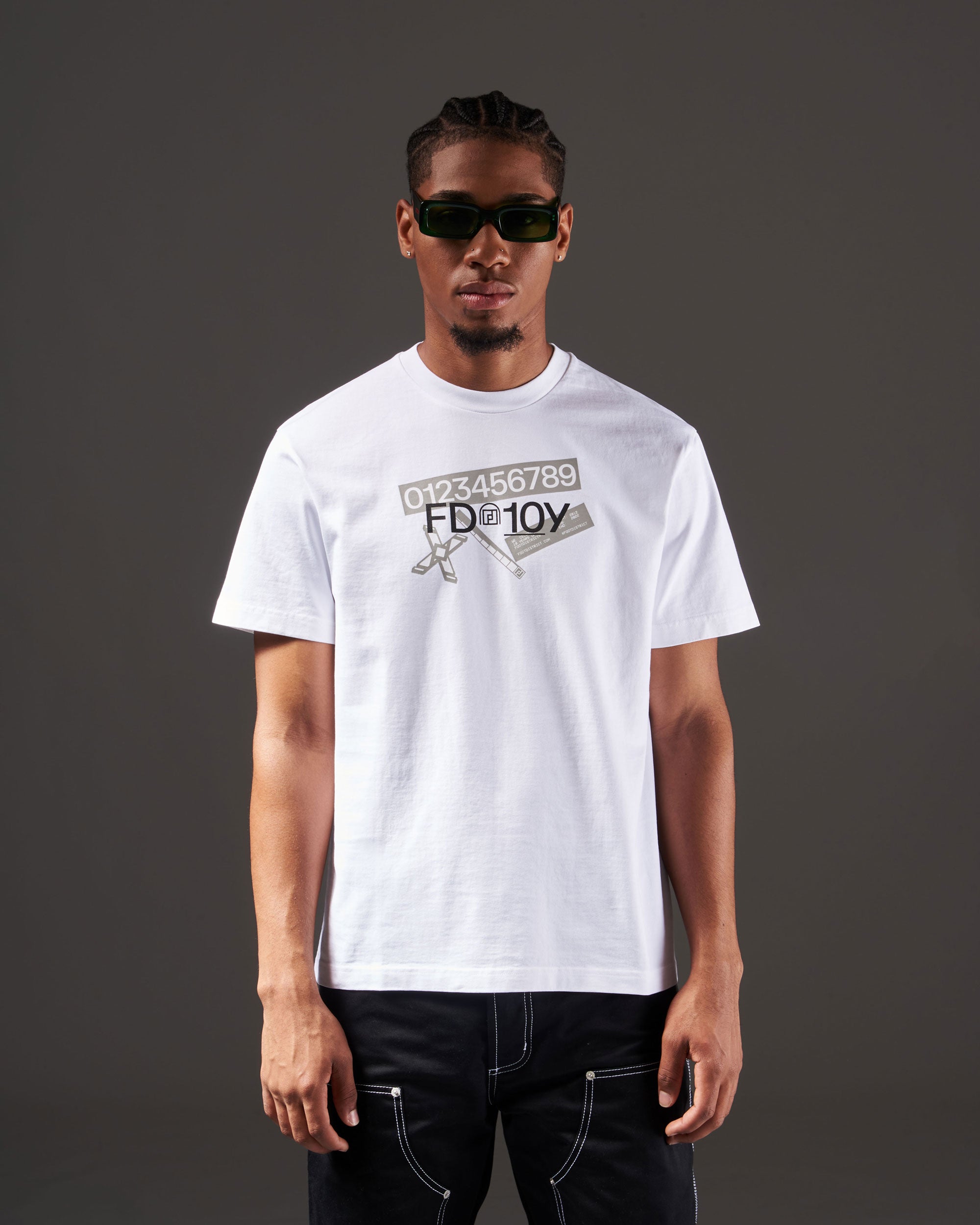T-Shirts FOOTDISTRICT 10th Anniversary FD10Y Unisex T-Shirt Unisex T-Shirt - FDFW23-TEE1-WHITE