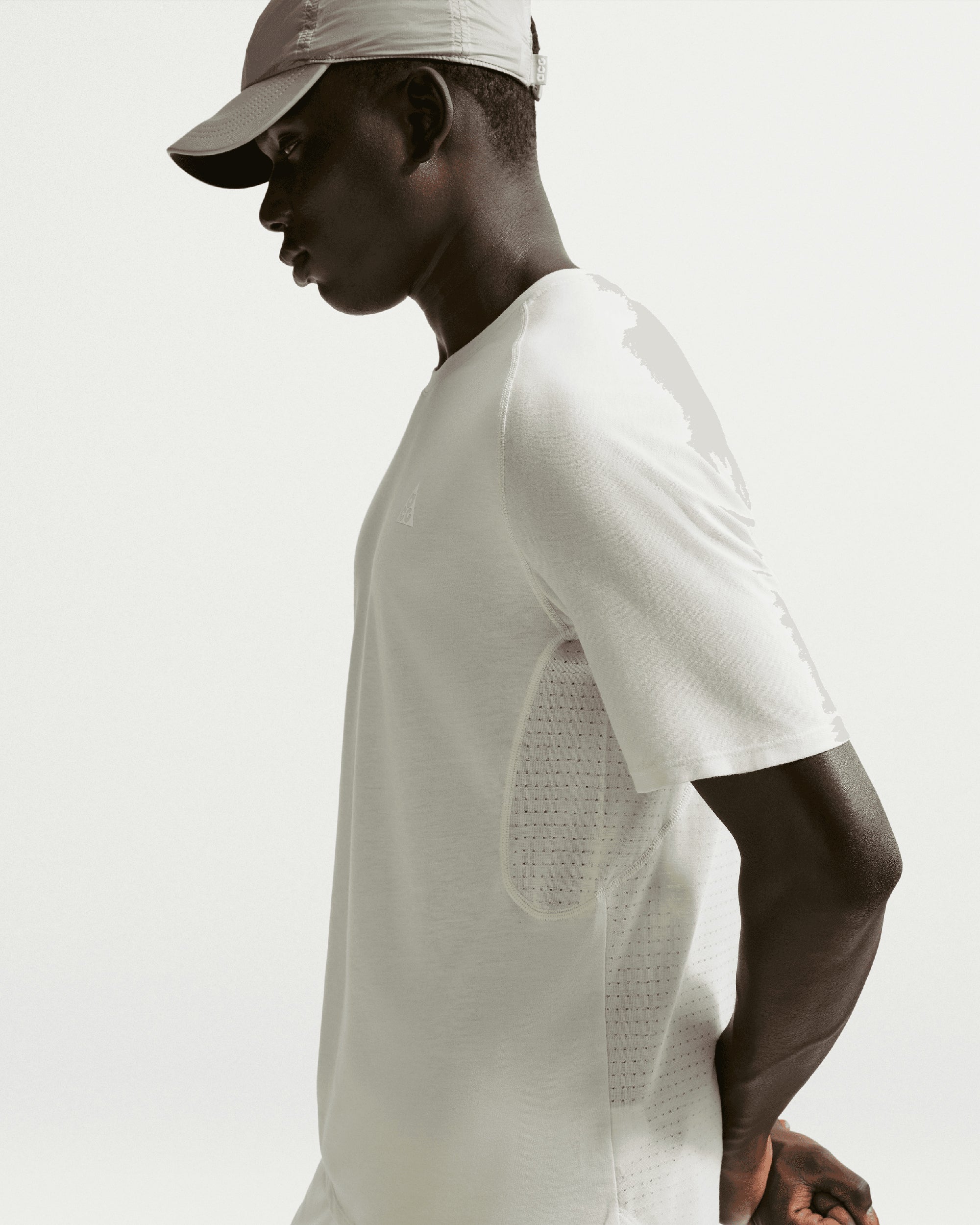 T-Shirts Nike ACG Running Dri-FIT "Solar Chase" Men's T-Shirt - IO9677-020