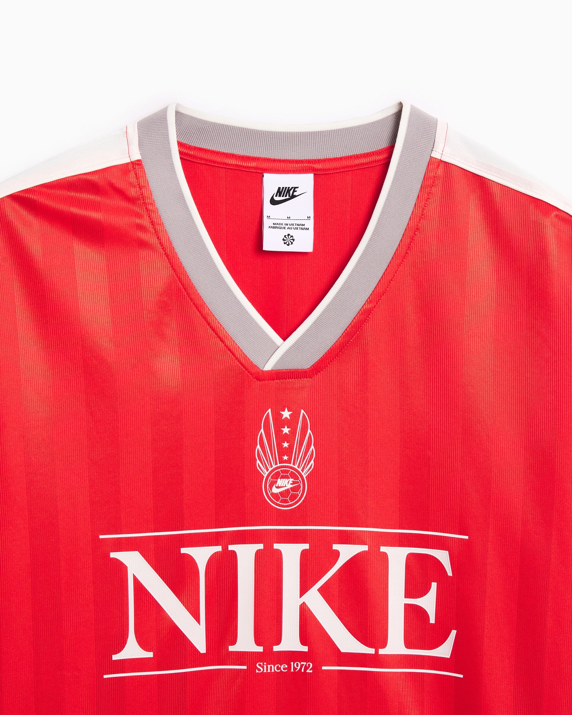 T-Shirts Nike Sportswear V-Neck Oversize Women's Jersey T-Shirt - IH8504-633