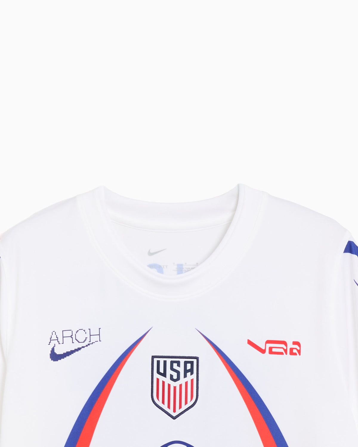 T-Shirts Nike x USA x V.A.A. Graphic Slim Men's T-Shirt - IH1696-100