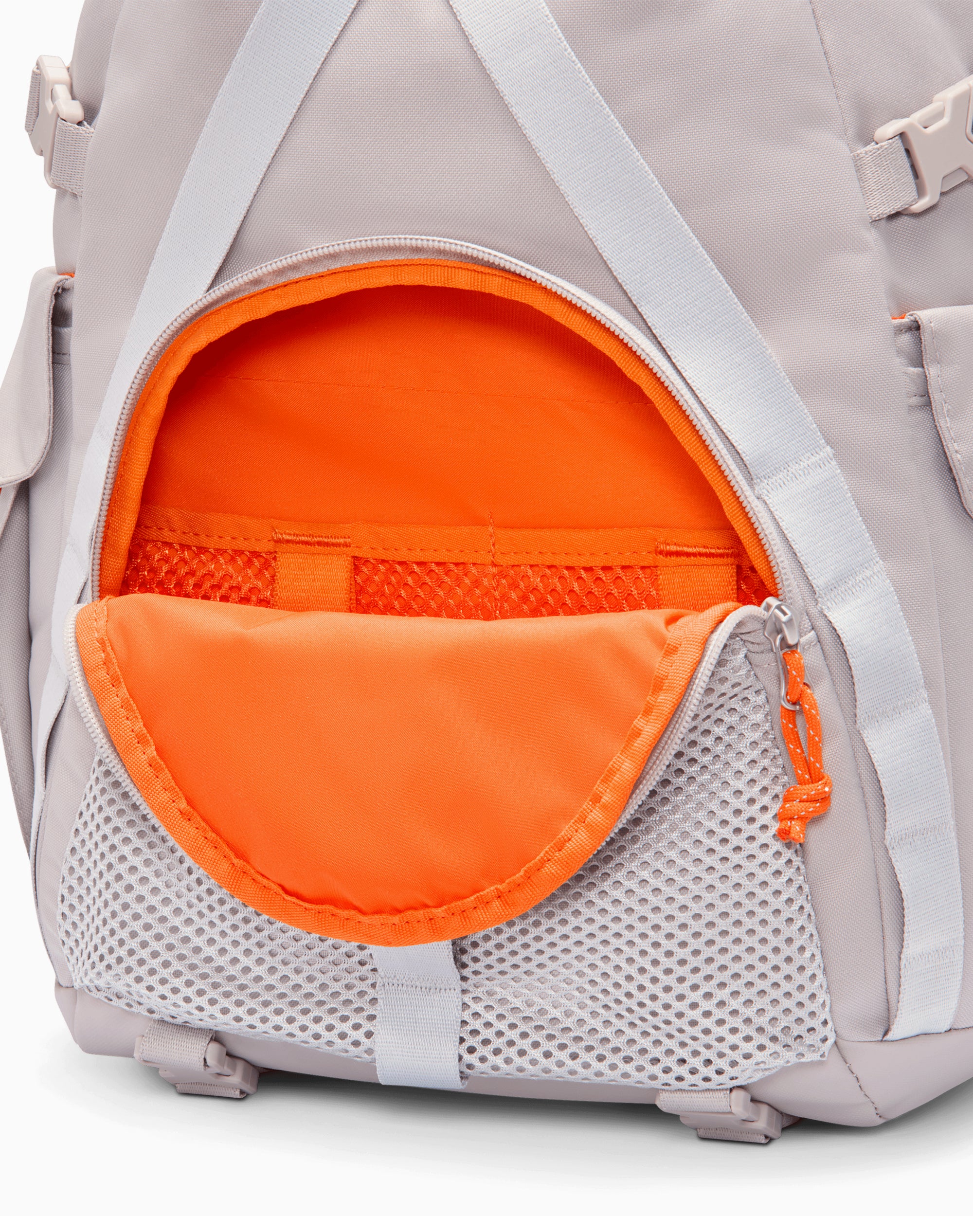 Nike ACG Daymax 25L Unisex Backpack