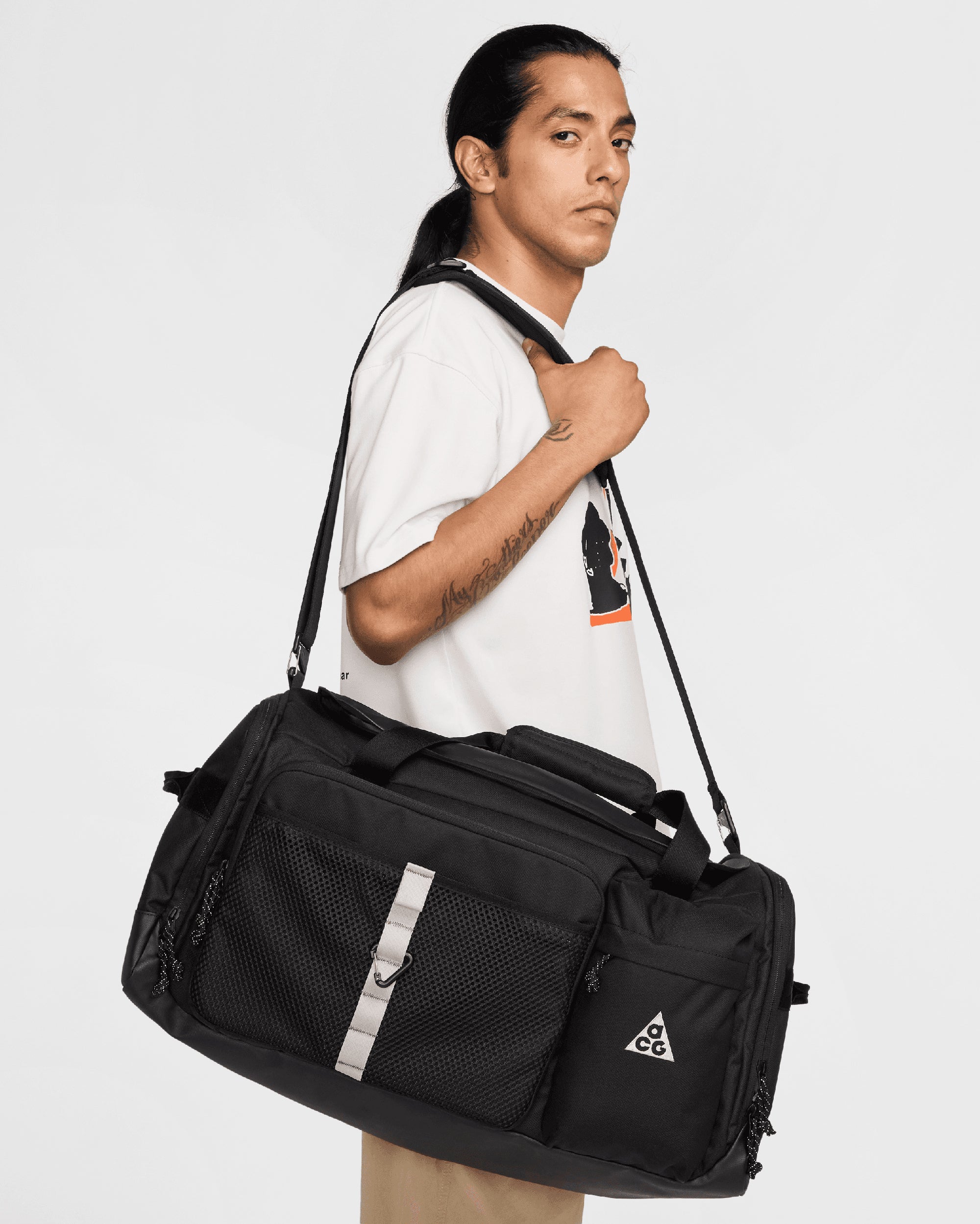 Nike ACG Daymax 60L Unisex Duffle Bag