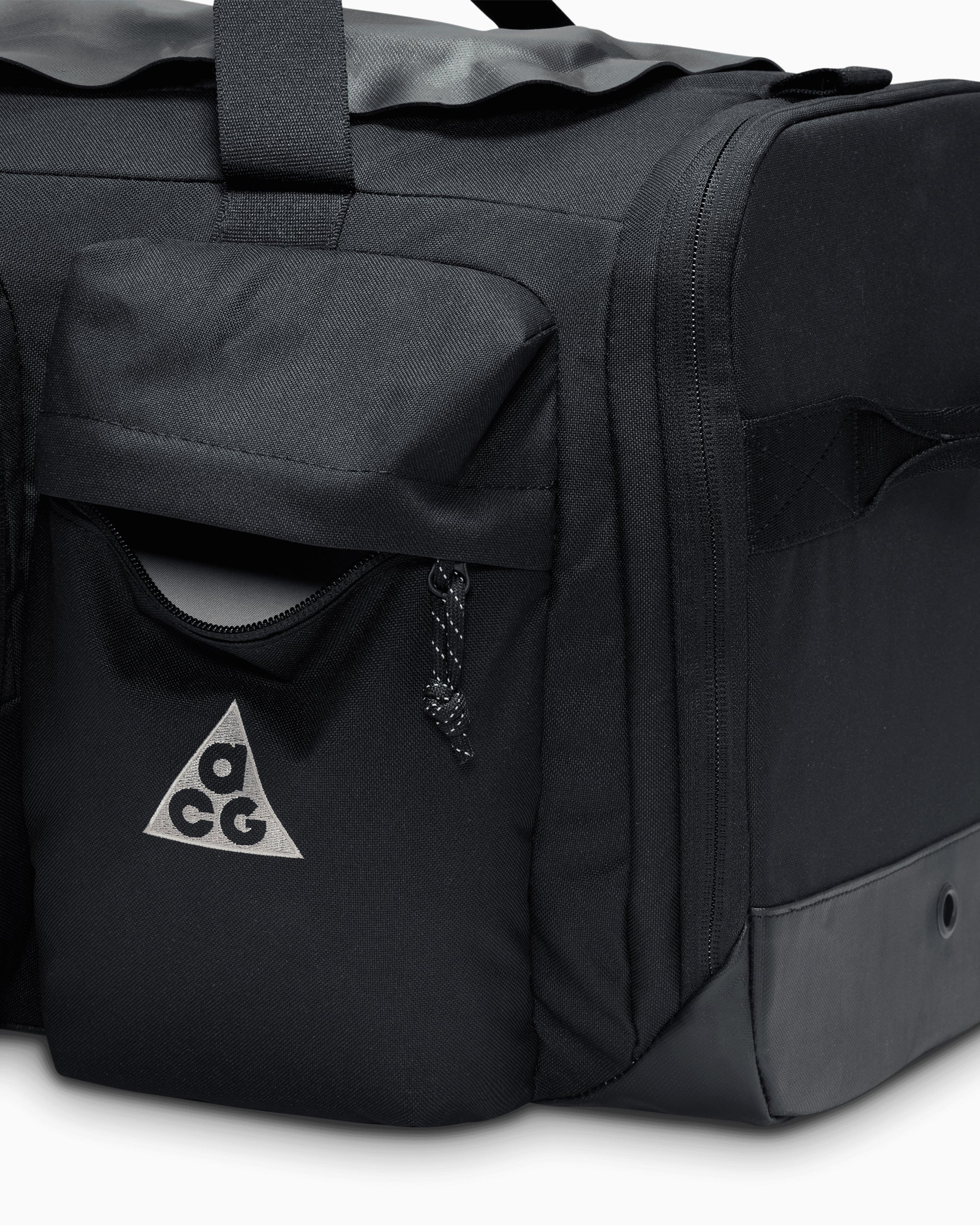 Nike ACG Daymax 60L Unisex Duffle Bag