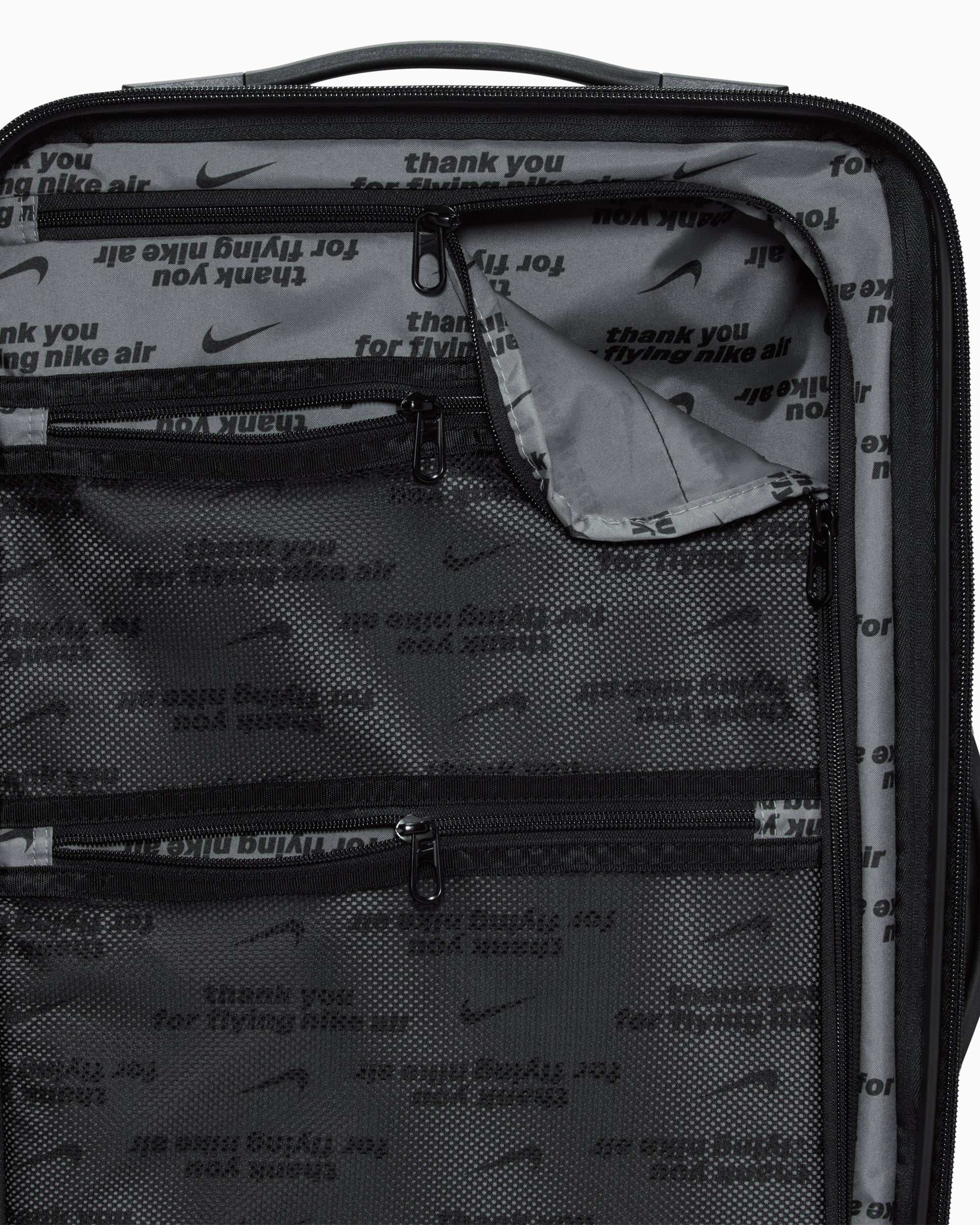 Nike Carry-On 52L Unisex Suitcase Nike Carry-On 52L Unisex Suitcase