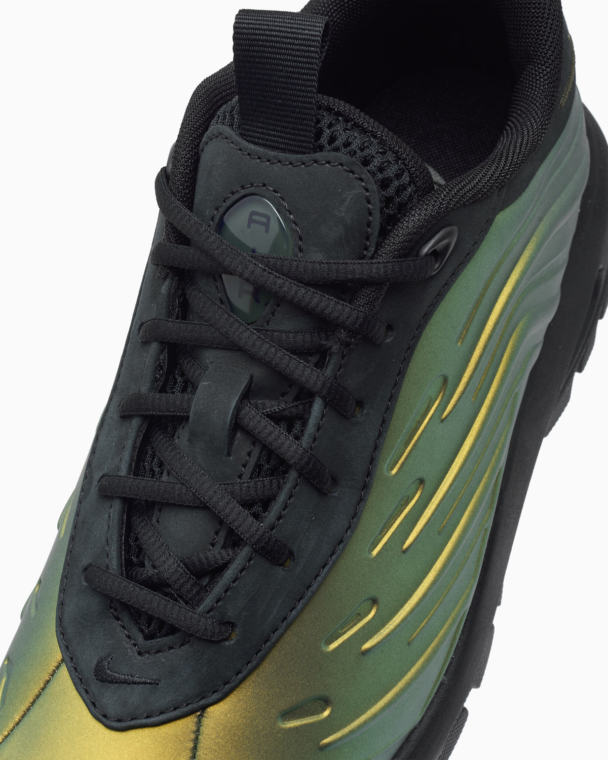 Boots Nike ACG Goadome Low Foamposite Sp "Metallic Gold" Men's Boots - IV7693-700