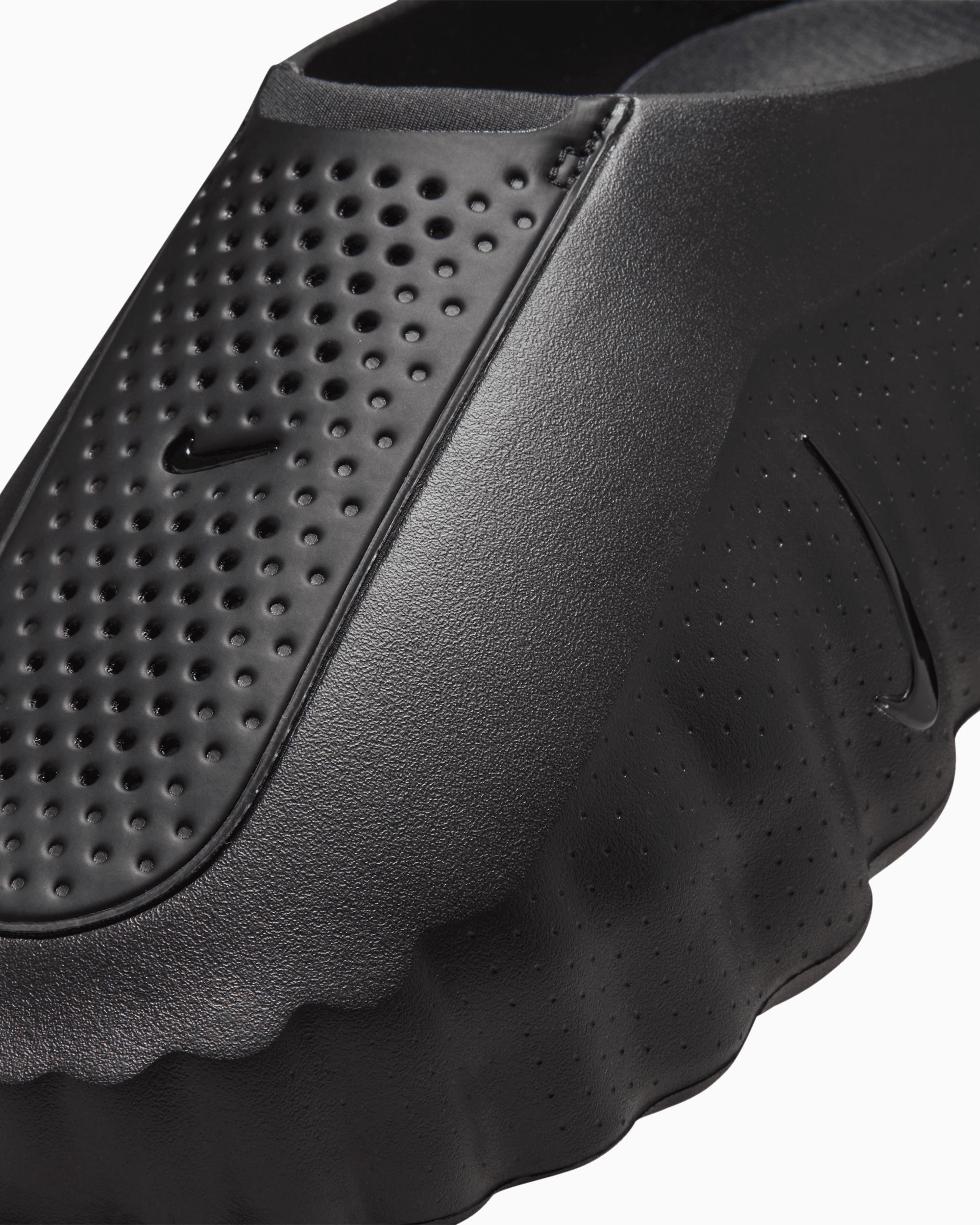 Nike Mind 001 