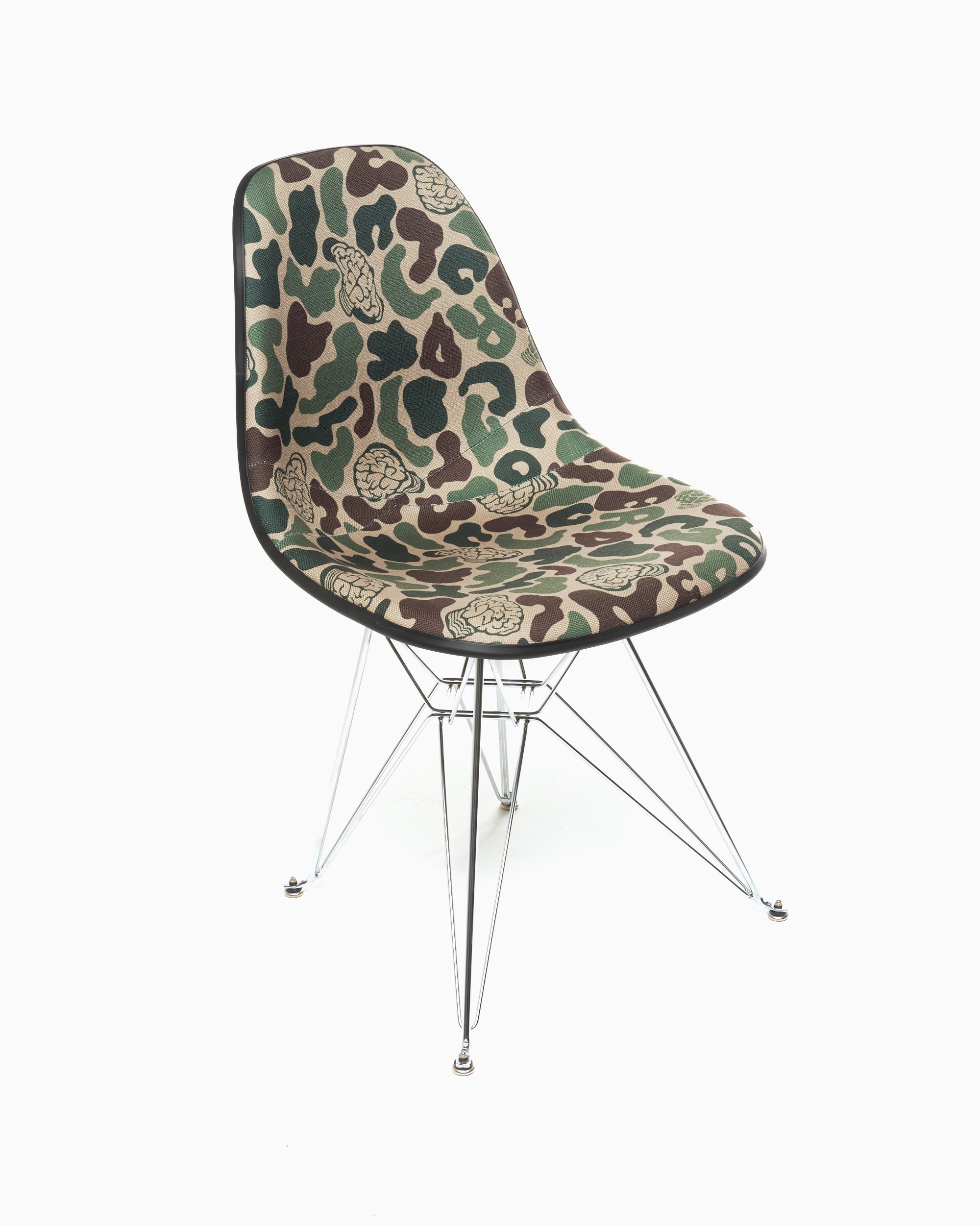 Pleasures x Nerd Modernica Shell Chair