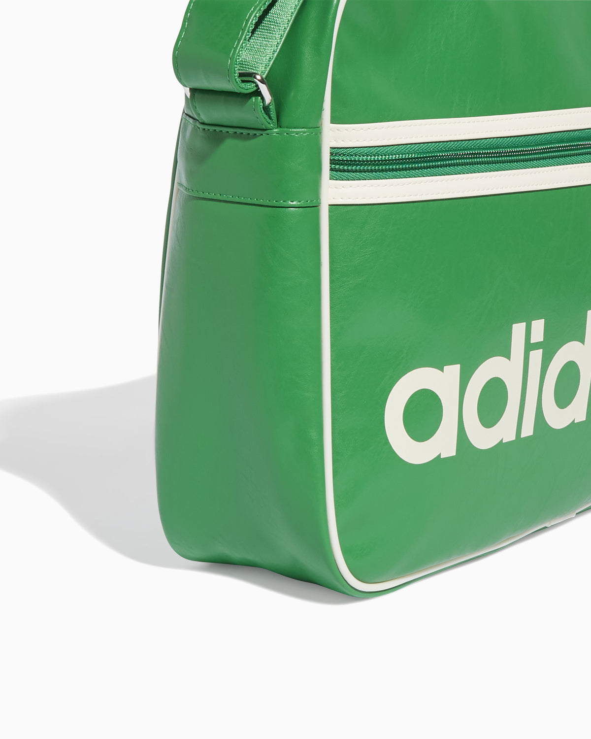 adidas Originals Airliner OG Unisex Shoulder Bag