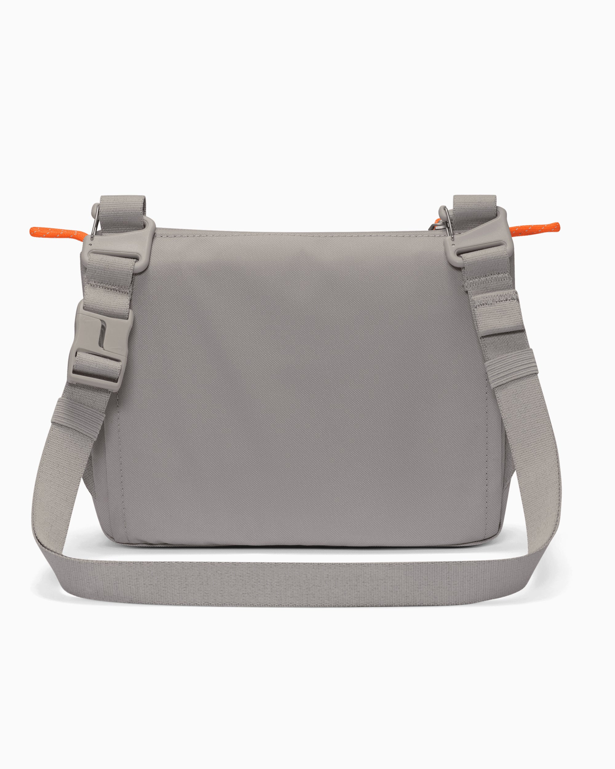 Nike ACG Daymax 3L Unisex Shoulder Bag