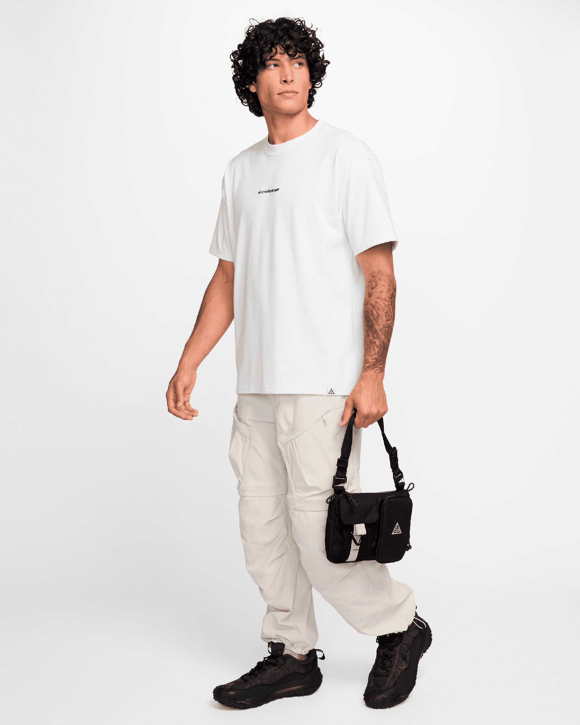 Nike ACG Daymax Unisex Shoulder Bag