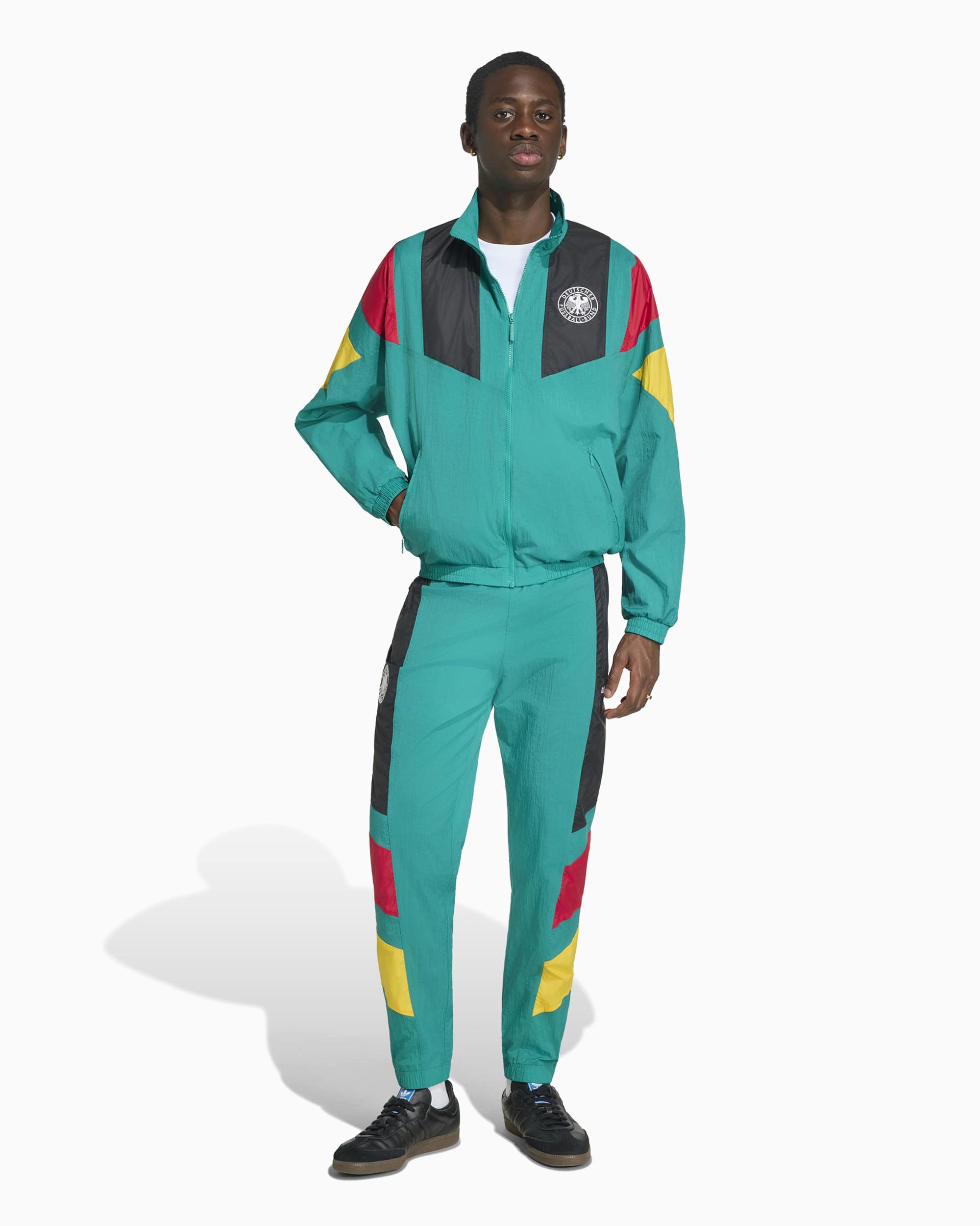 Jackets Coats adidas Originals EQT Germany Football Logo Relaxed Men's Track Jacket - KG2281