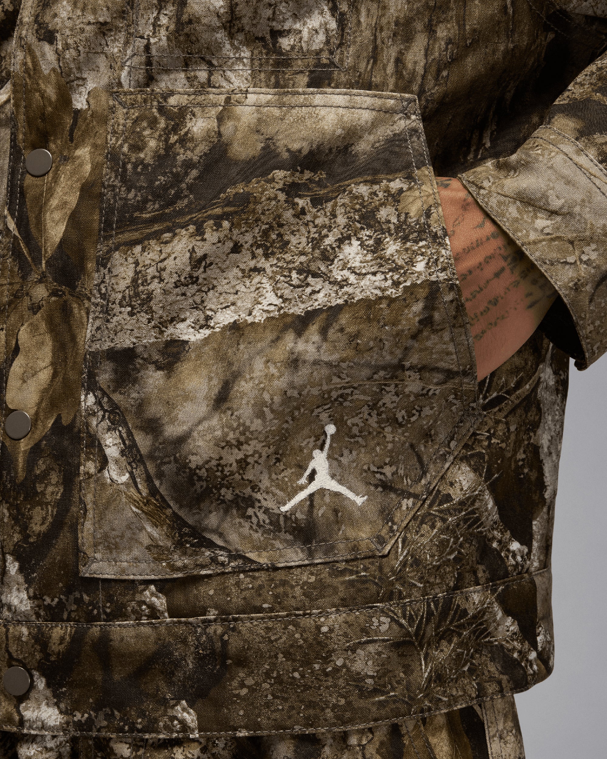 Jordan コート Jordan Brooklyn Realtree Chicago Camo Print Relaxed Men's Light Jacket
