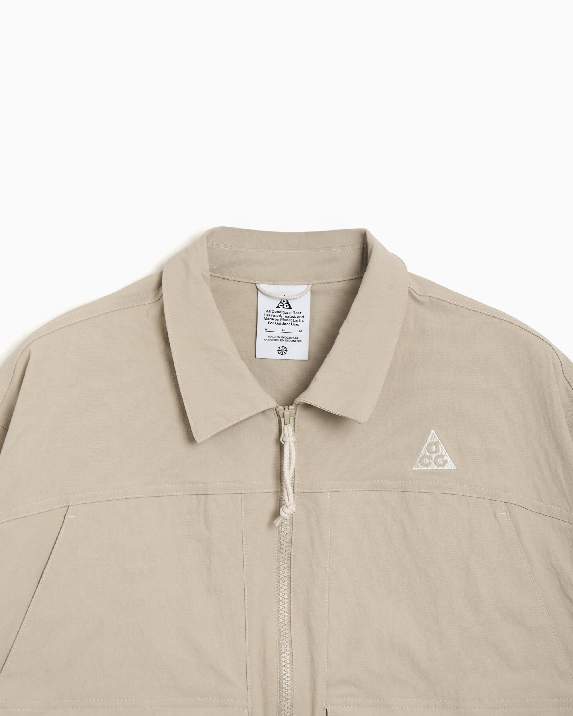 Nike ACG Smith Summit Uv Protection Relaxed Men's Light Jacket