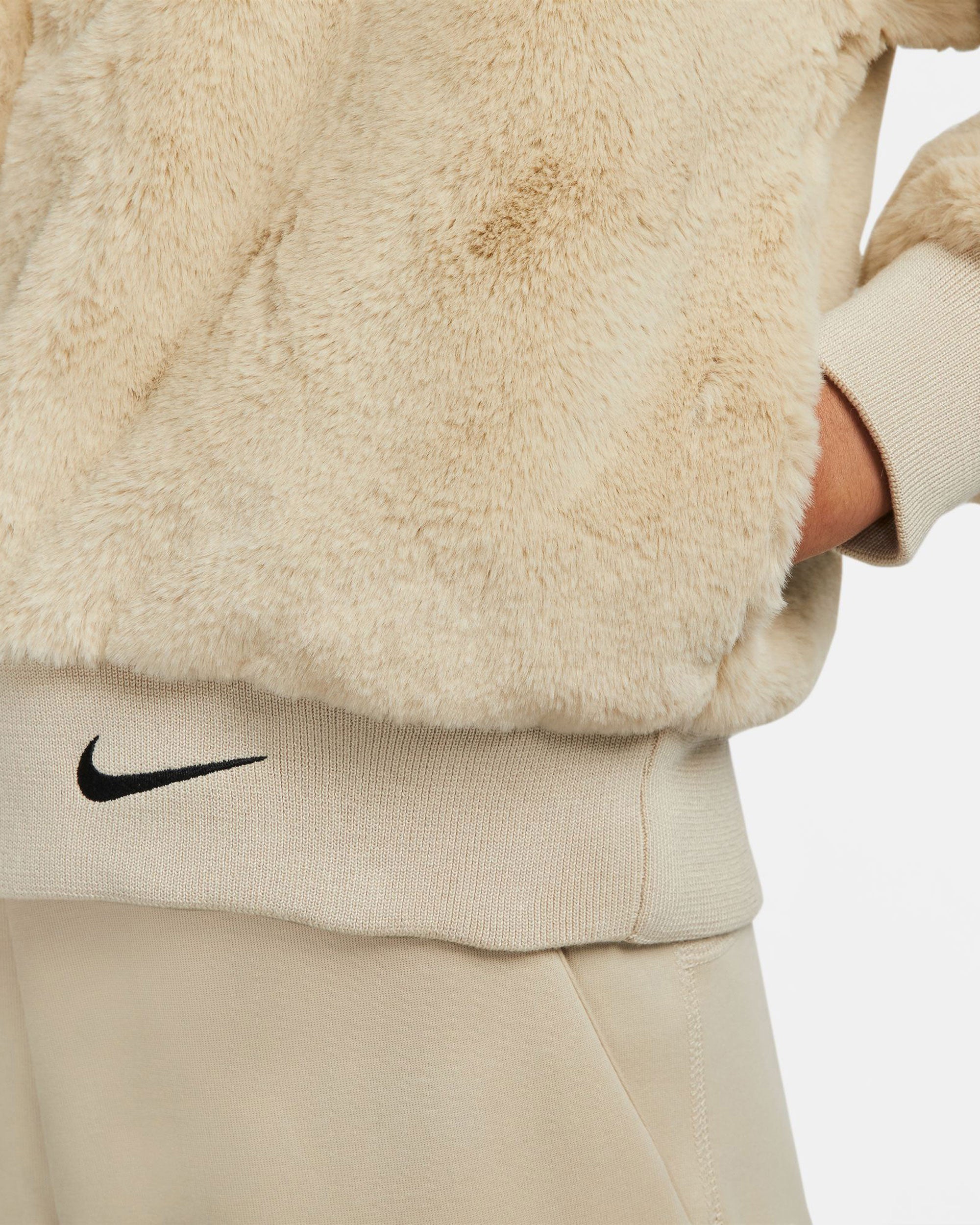 Nike Sportswear Essentials Women's Hoodie Faux Fur Rattan