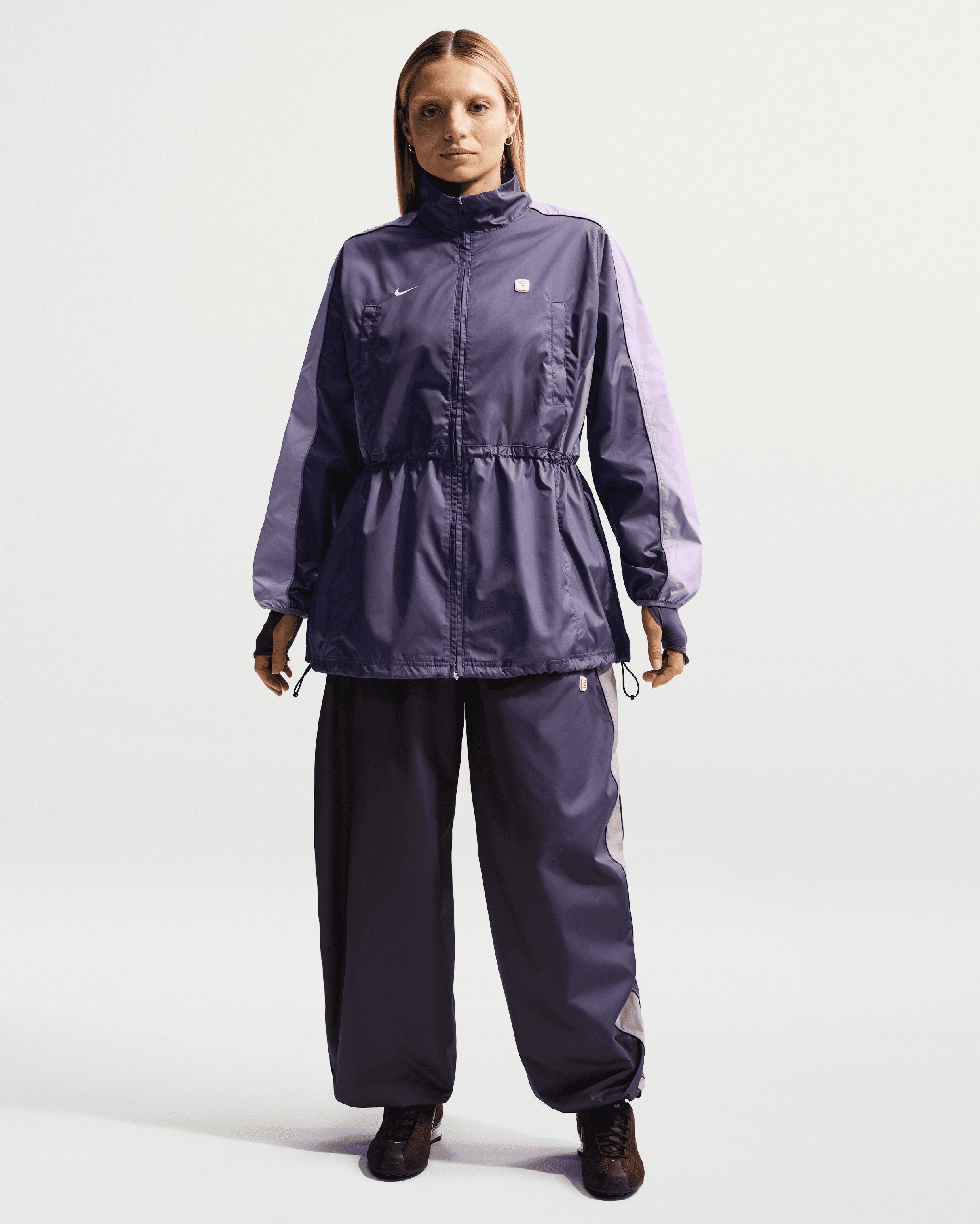 Nike Sportswear Shox Woven Relaxed Women's Light Jacket