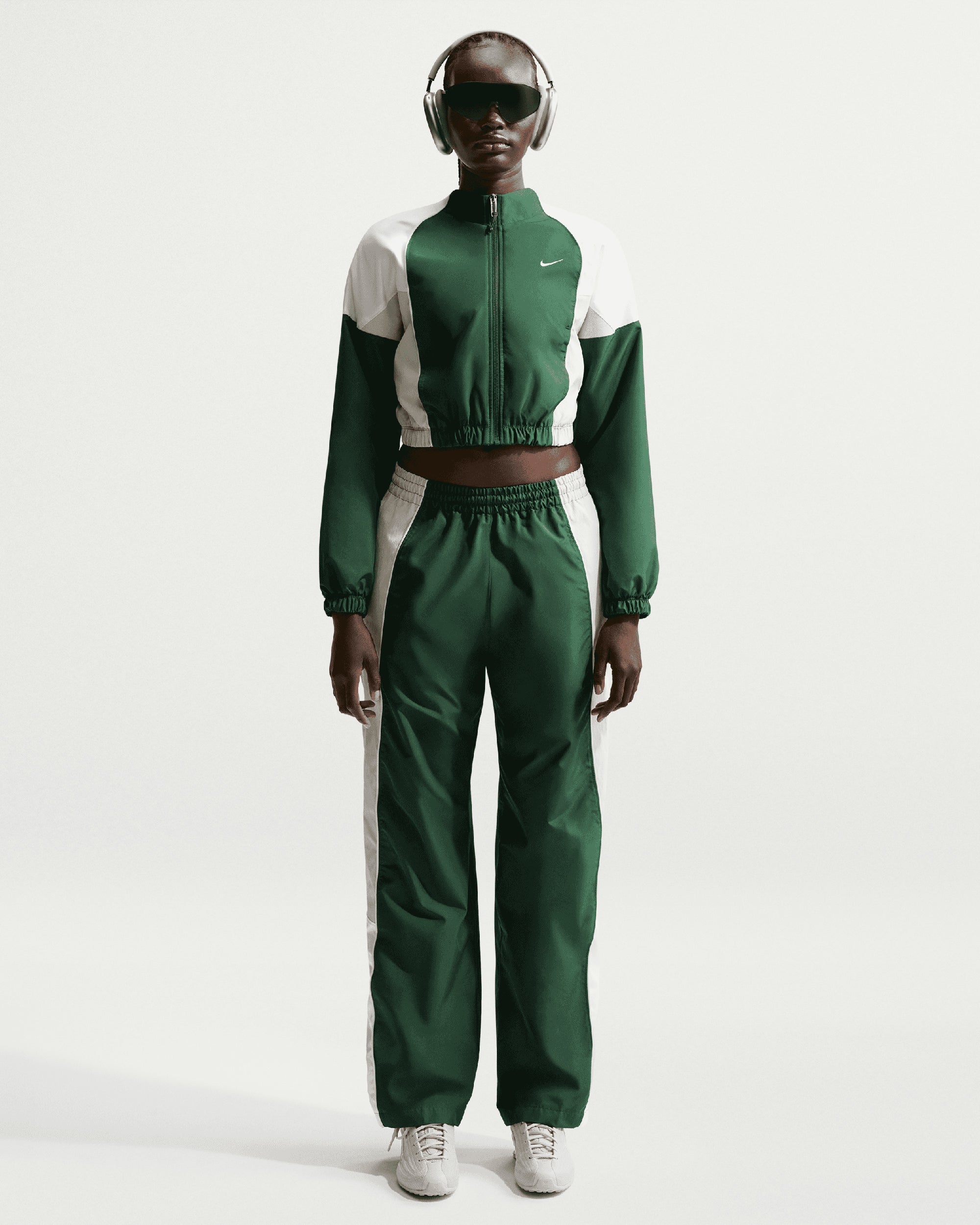 Nike Sportswear Water-Repellent Crop Women's Track Jacket