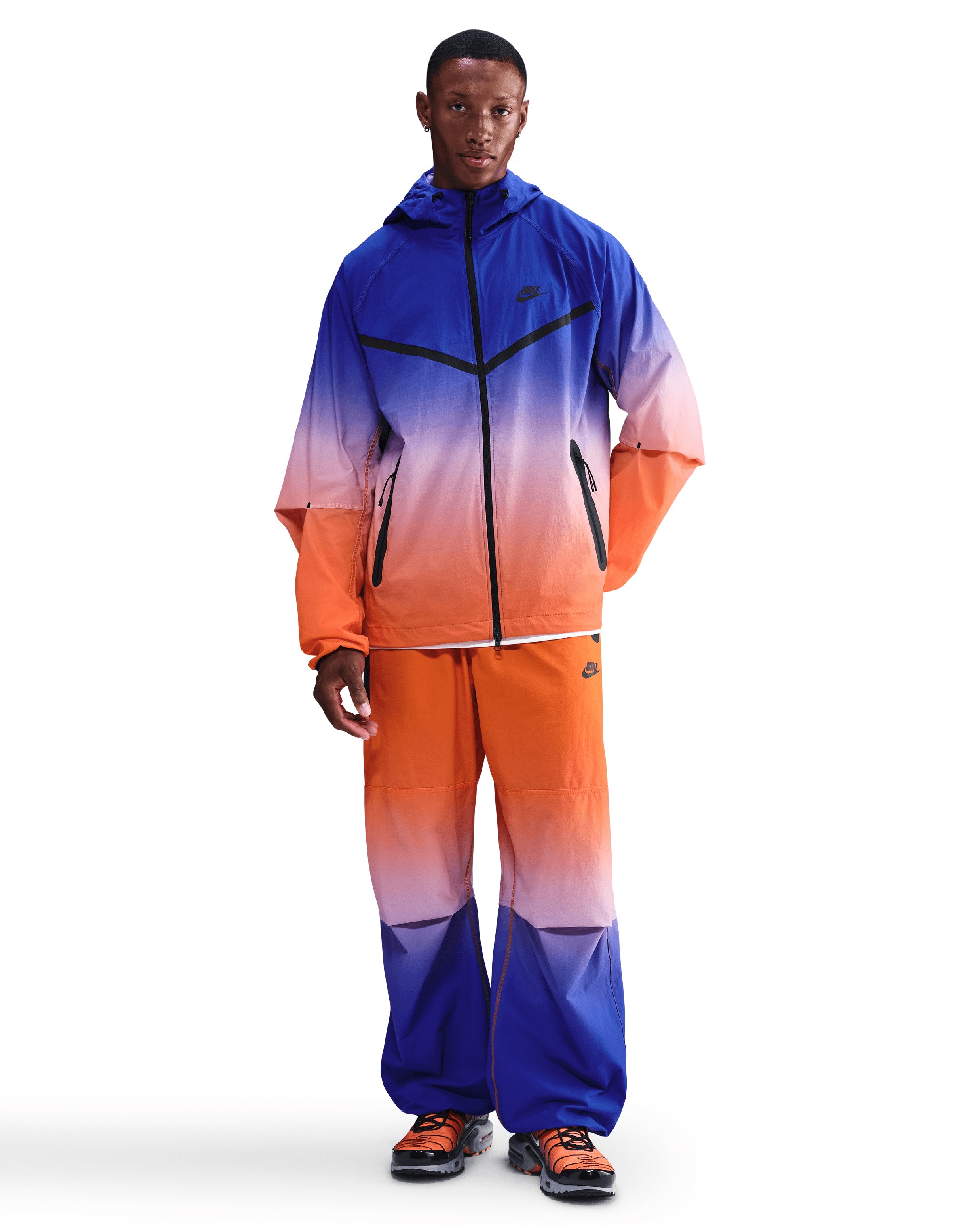 Nike Tech Woven Relaxed Men's Light Jacket