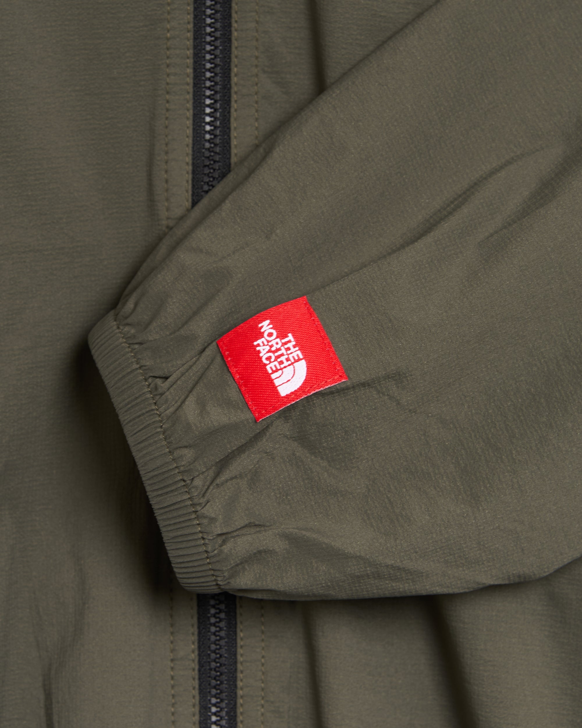 Jackets Coats The North Face Red Box Foldable Relaxed Men's Windbreaker - NF0A8EFW21L1