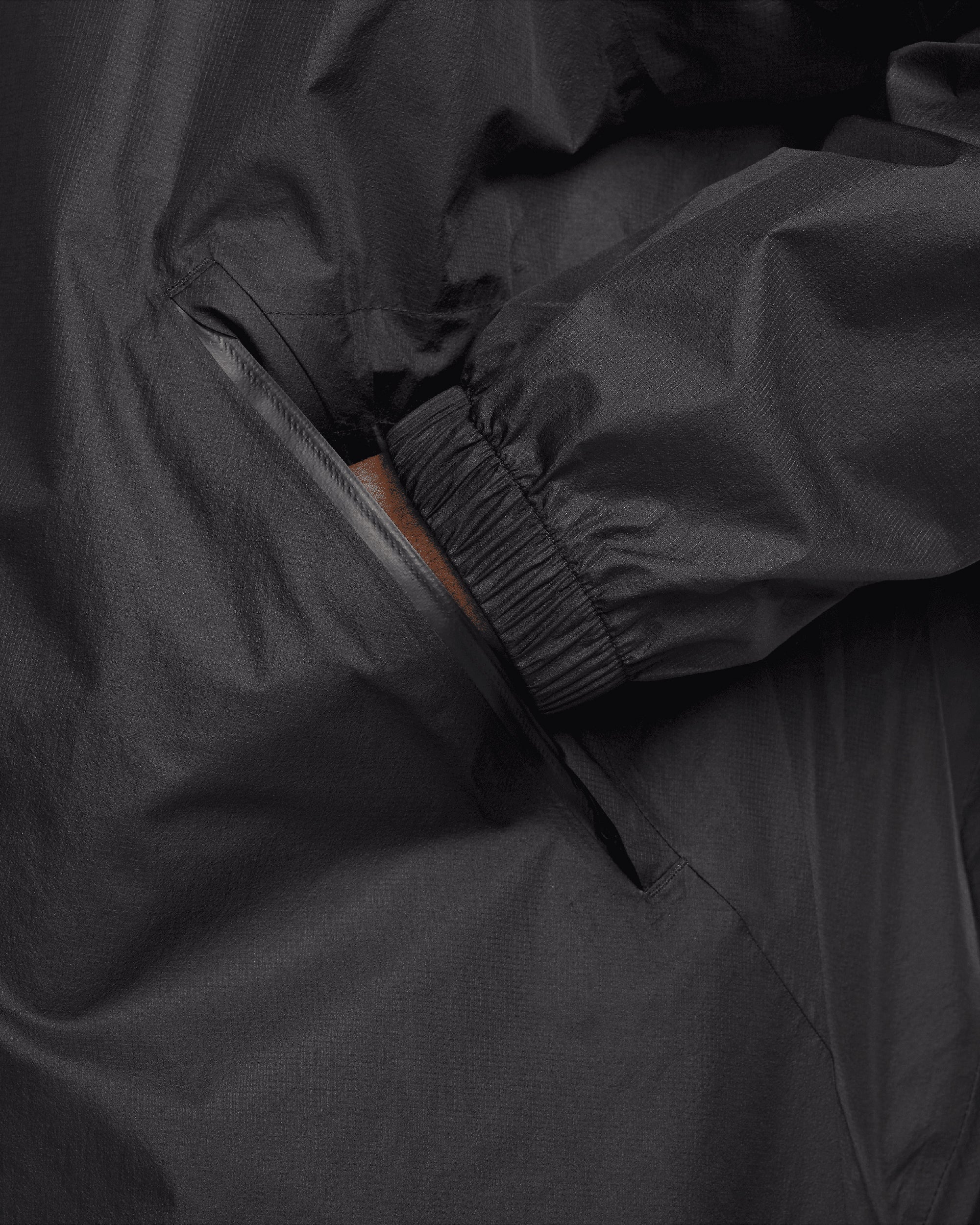 Jackets Coats X Drake NOCTA Nike x Drake NOCTA NRG Swarovski® Swoosh Unisex Jacket Unisex Jacket - DR2678-010