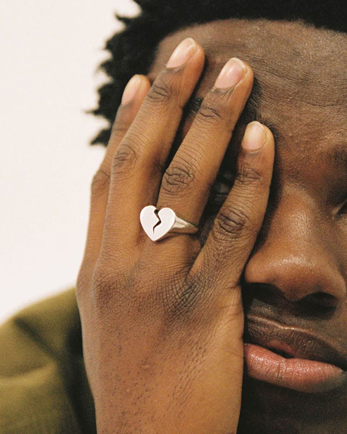 TwoJeys Broken Heart Unisex Ring